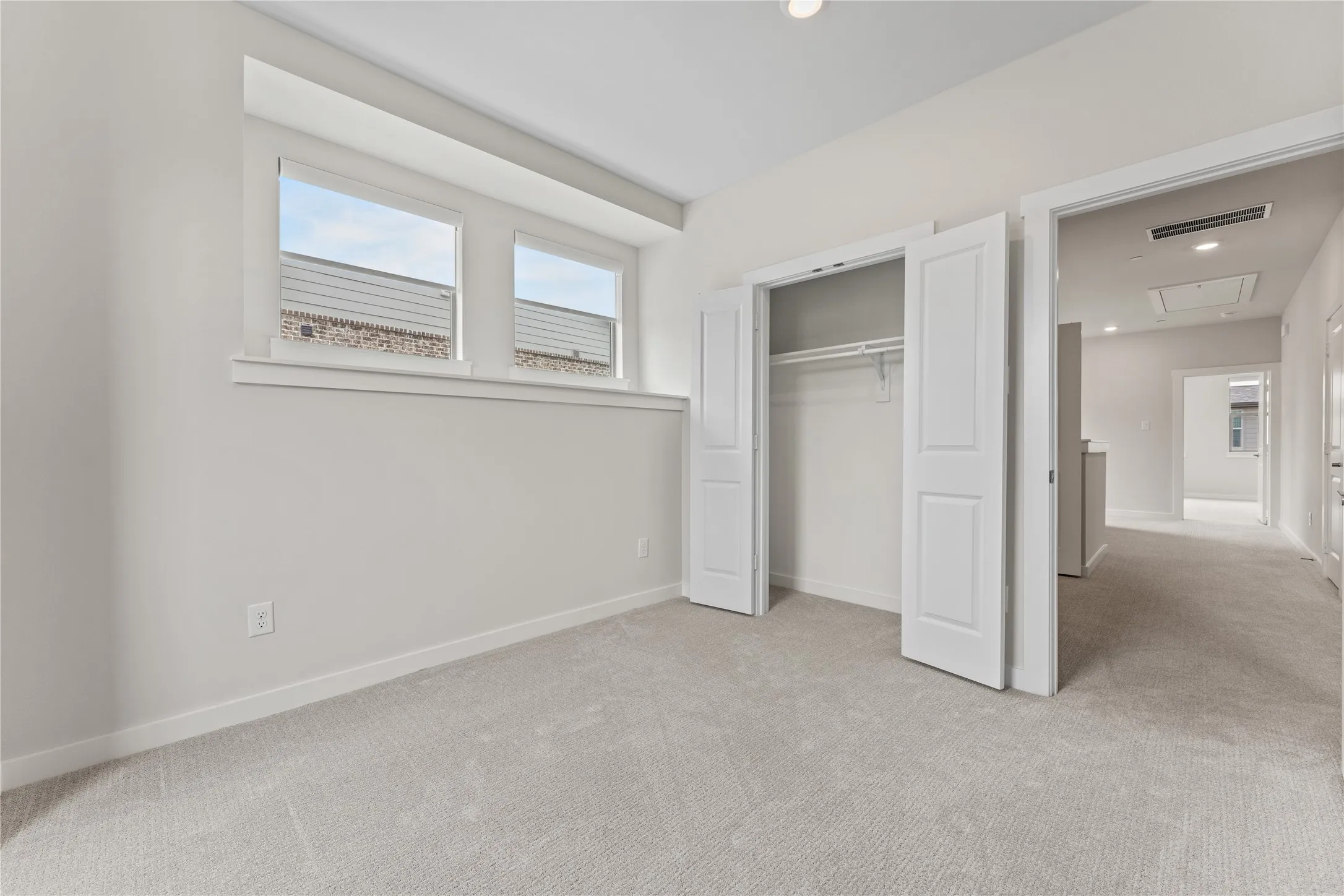Townhouse For Rent in Dallas County , 2616 La Cala Drive, Grand Prairie, Texas 75054, 3 Bedroom, 3 Bathroom, 2 Garage spaces, 1,813 Sqft, built in 2023, mls#21394422, Real Estate Agent in Grand Prairie, Homes For Rent in Dallas county, Homes For Rent in Grand Prairie, Realtor in Grand Prairie Texas, Real Estate Brokerage Independent Realty Texas, Luminita Cordes Realtor