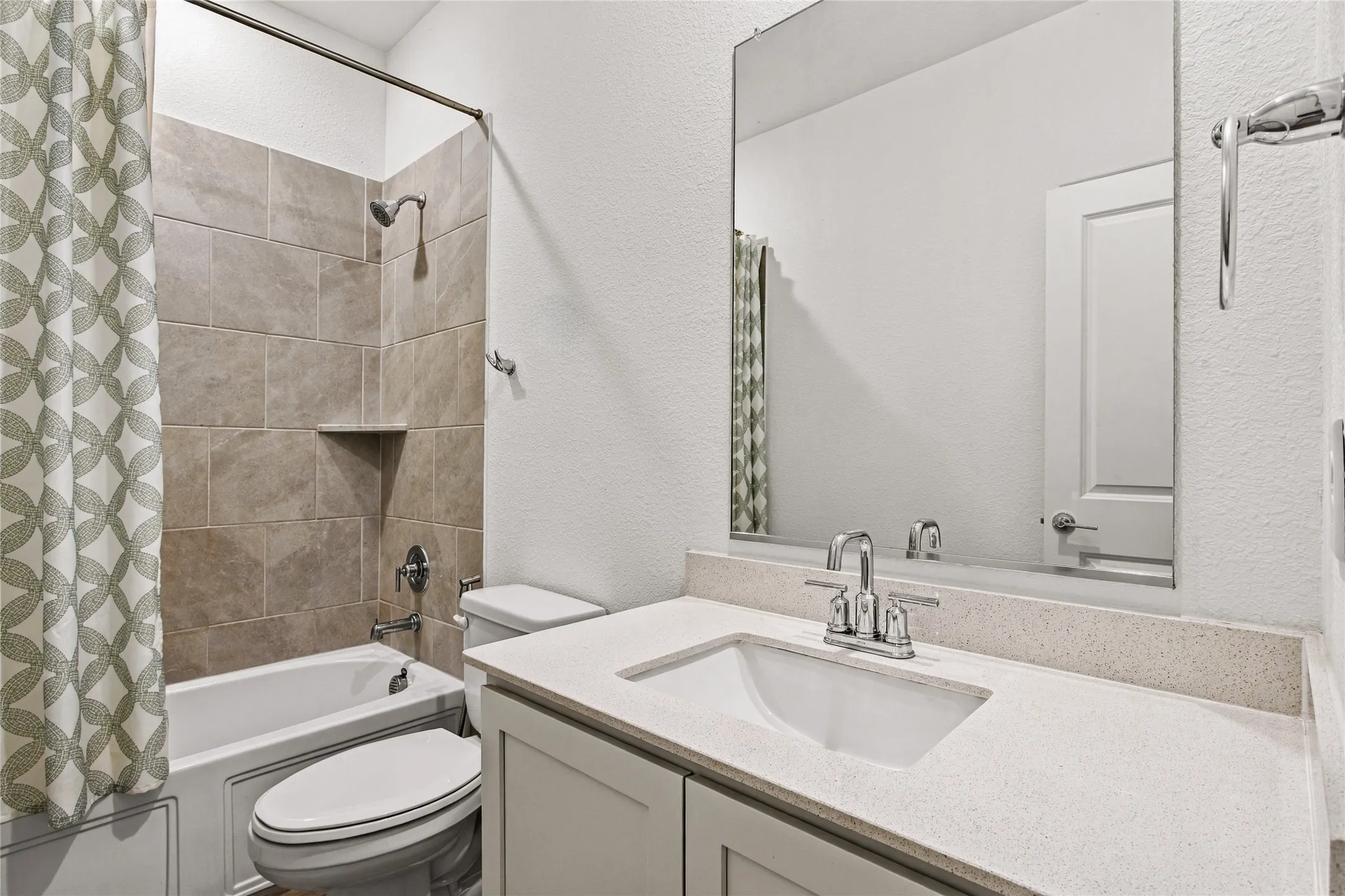 Single Family Residence For Sale in Collin County , 8709 Red Fox Trail, Mc Kinney, Texas 75071, 5 Bedroom, 5 Bathroom, 2 Garage spaces, 3,369 Sqft, built in 2023, mls#21389098, Real Estate Agent in Mc Kinney, Homes For Sale in Collin county, Homes For Sale in Mc Kinney, Realtor in Mc Kinney Texas, Real Estate Brokerage Independent Realty Texas, Luminita Cordes Realtor
