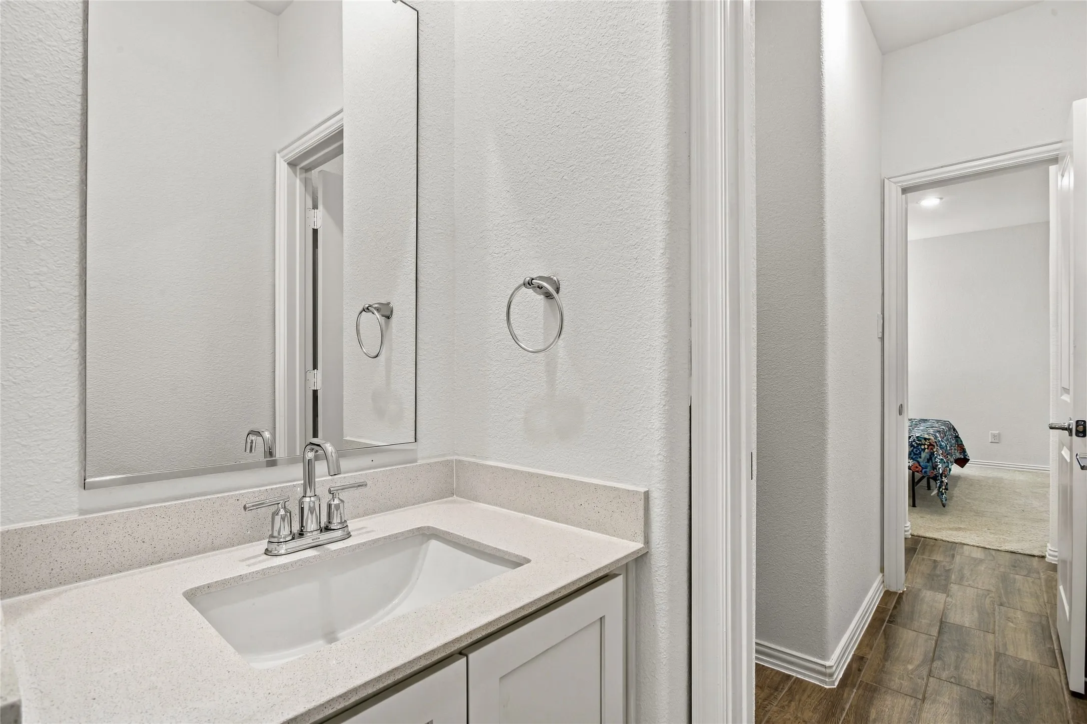 Single Family Residence For Sale in Collin County , 8709 Red Fox Trail, Mc Kinney, Texas 75071, 5 Bedroom, 5 Bathroom, 2 Garage spaces, 3,369 Sqft, built in 2023, mls#21389098, Real Estate Agent in Mc Kinney, Homes For Sale in Collin county, Homes For Sale in Mc Kinney, Realtor in Mc Kinney Texas, Real Estate Brokerage Independent Realty Texas, Luminita Cordes Realtor