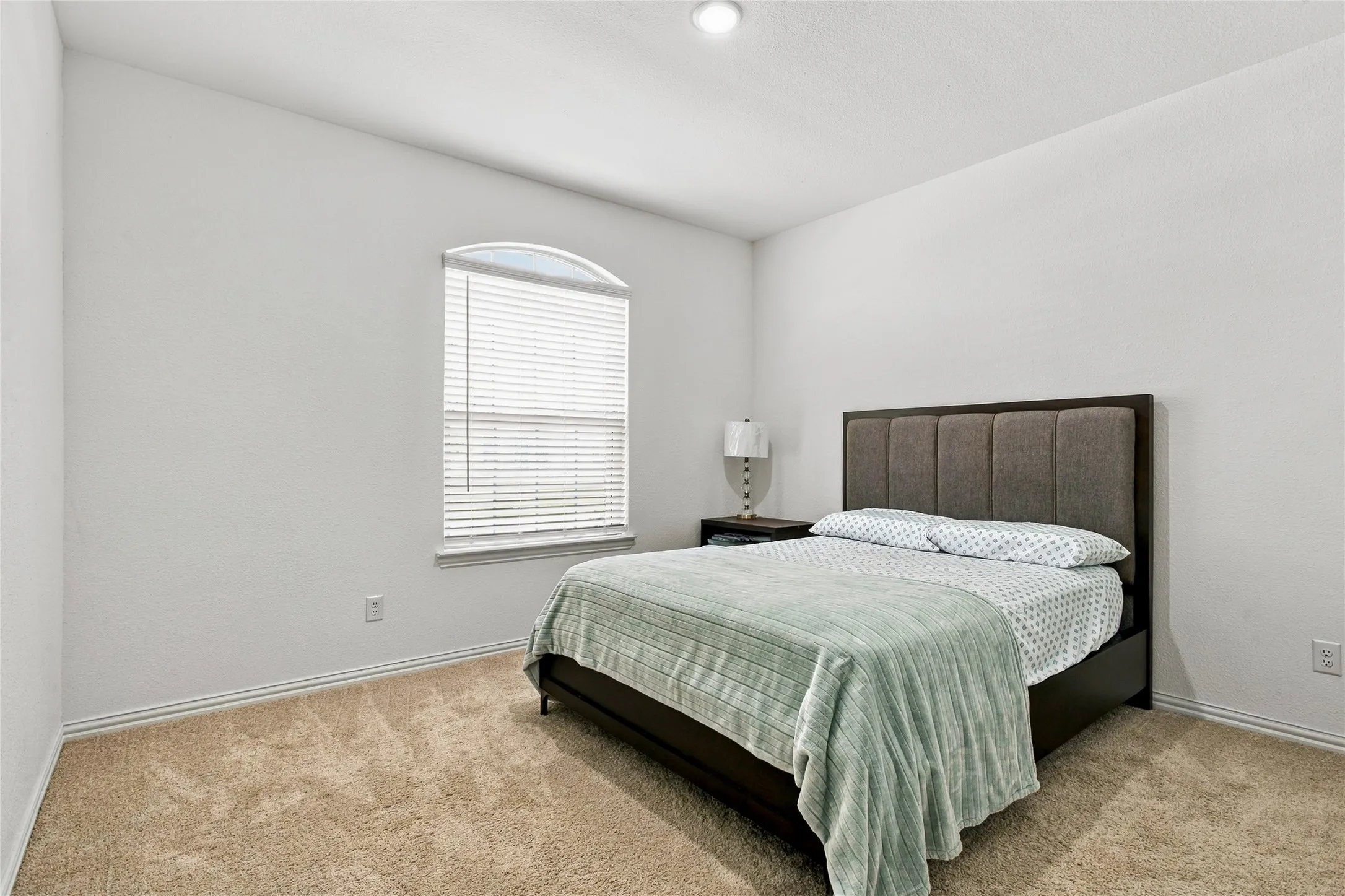 Single Family Residence For Sale in Collin County , 8709 Red Fox Trail, Mc Kinney, Texas 75071, 5 Bedroom, 5 Bathroom, 2 Garage spaces, 3,369 Sqft, built in 2023, mls#21389098, Real Estate Agent in Mc Kinney, Homes For Sale in Collin county, Homes For Sale in Mc Kinney, Realtor in Mc Kinney Texas, Real Estate Brokerage Independent Realty Texas, Luminita Cordes Realtor