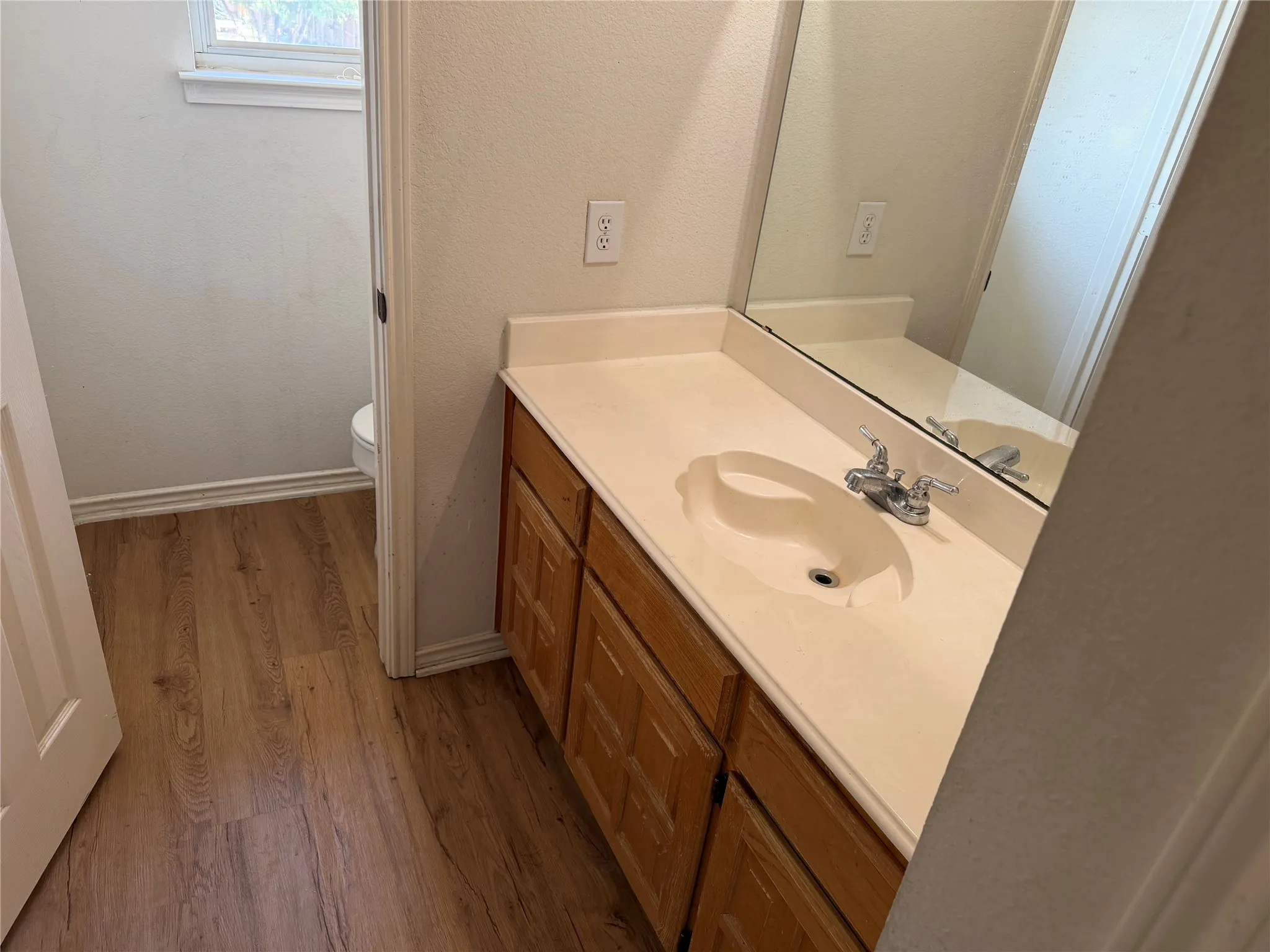 Single Family Residence For Sale in Dallas County , 4006 Pointe Loma Drive, Rowlett, Texas 75088, 4 Bedroom, 3 Bathroom, 2 Garage spaces, 2,808 Sqft, built in 1998, mls#21394836, Real Estate Agent in Rowlett, Homes For Sale in Dallas county, Homes For Sale in Rowlett, Realtor in Rowlett Texas, Real Estate Brokerage Independent Realty Texas, Luminita Cordes Realtor