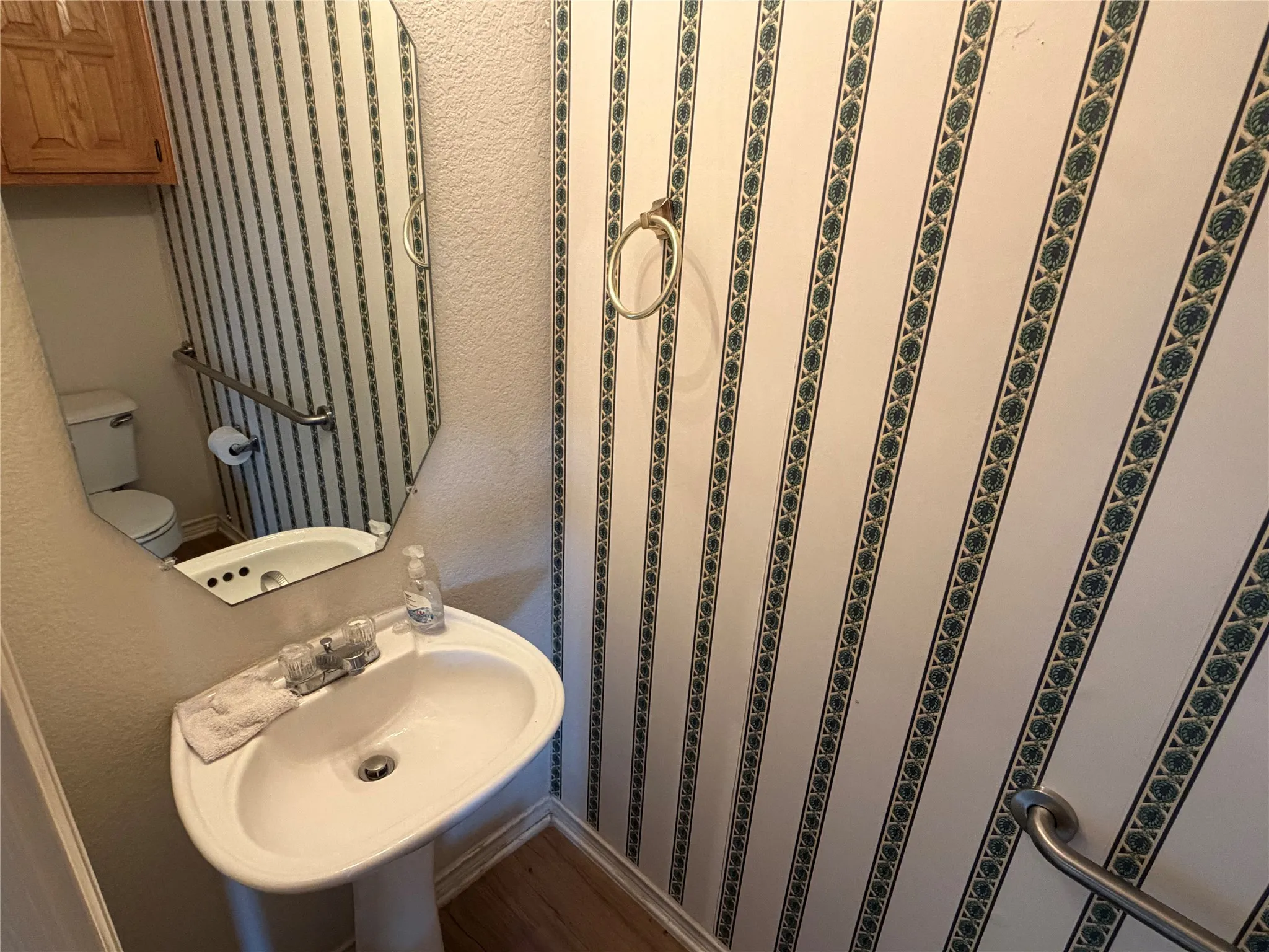 Single Family Residence For Sale in Dallas County , 4006 Pointe Loma Drive, Rowlett, Texas 75088, 4 Bedroom, 3 Bathroom, 2 Garage spaces, 2,808 Sqft, built in 1998, mls#21394836, Real Estate Agent in Rowlett, Homes For Sale in Dallas county, Homes For Sale in Rowlett, Realtor in Rowlett Texas, Real Estate Brokerage Independent Realty Texas, Luminita Cordes Realtor
