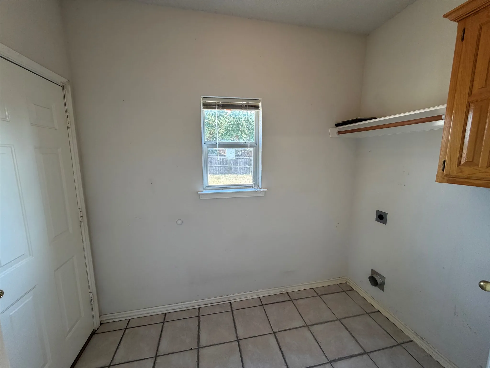 Single Family Residence For Sale in Dallas County , 4006 Pointe Loma Drive, Rowlett, Texas 75088, 4 Bedroom, 3 Bathroom, 2 Garage spaces, 2,808 Sqft, built in 1998, mls#21394836, Real Estate Agent in Rowlett, Homes For Sale in Dallas county, Homes For Sale in Rowlett, Realtor in Rowlett Texas, Real Estate Brokerage Independent Realty Texas, Luminita Cordes Realtor