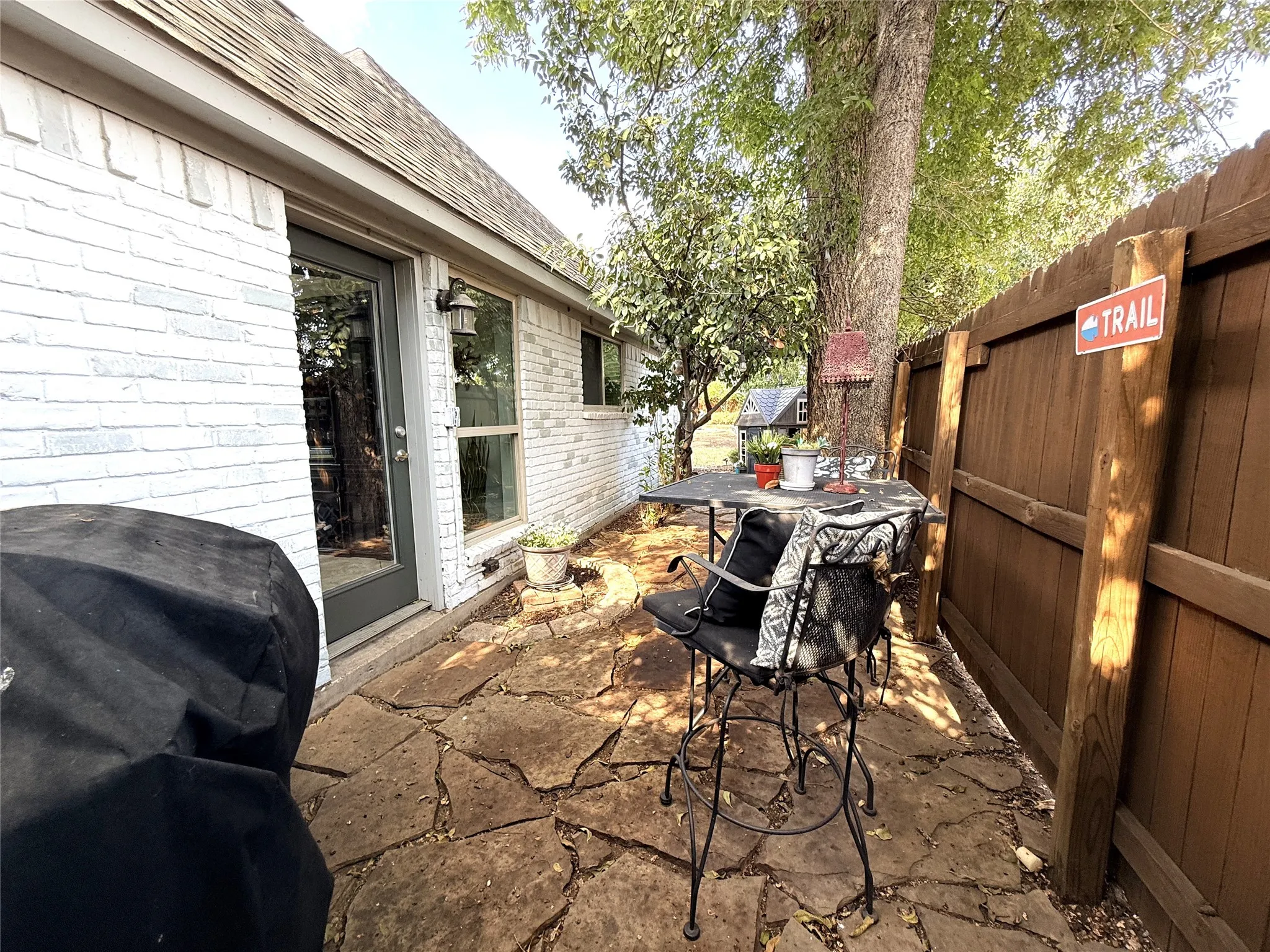 sit and relax while you are grilling, right off the kitchen