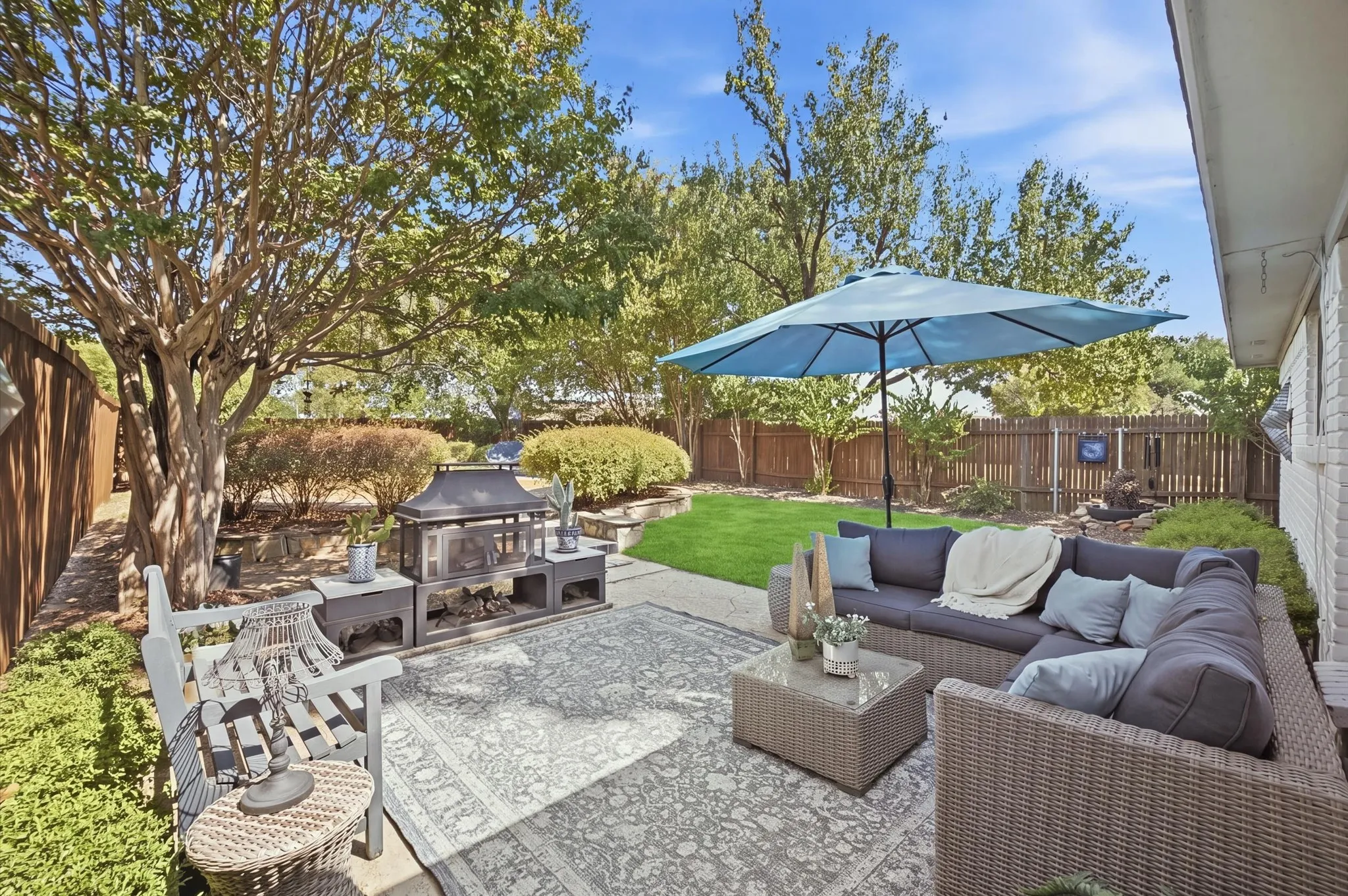 back yard patio