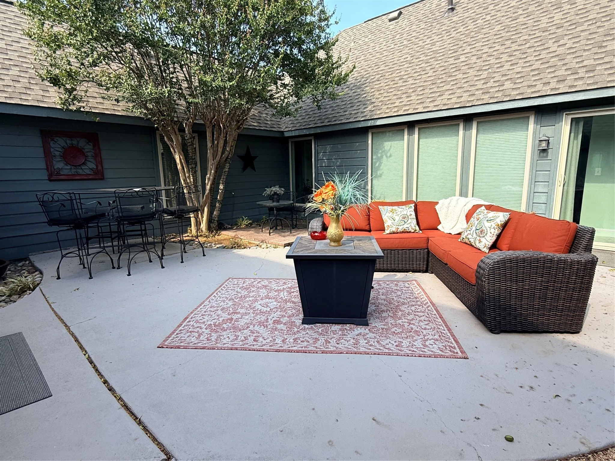 Courtyard in center of home
