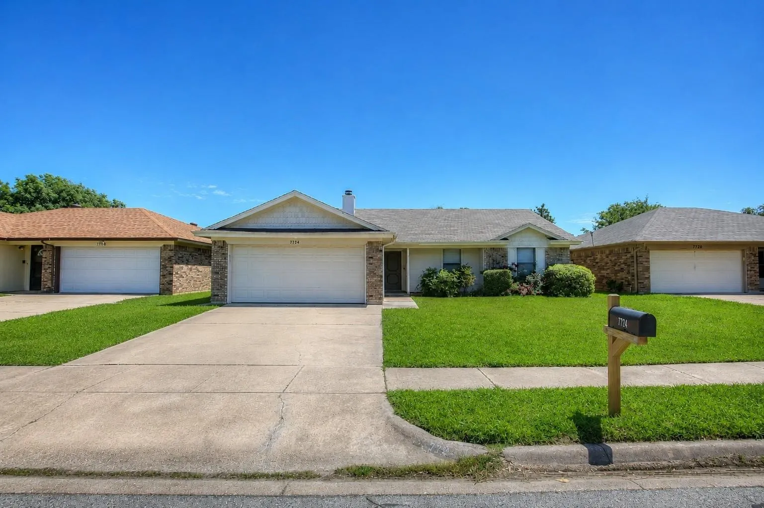 Single Family Residence For Rent