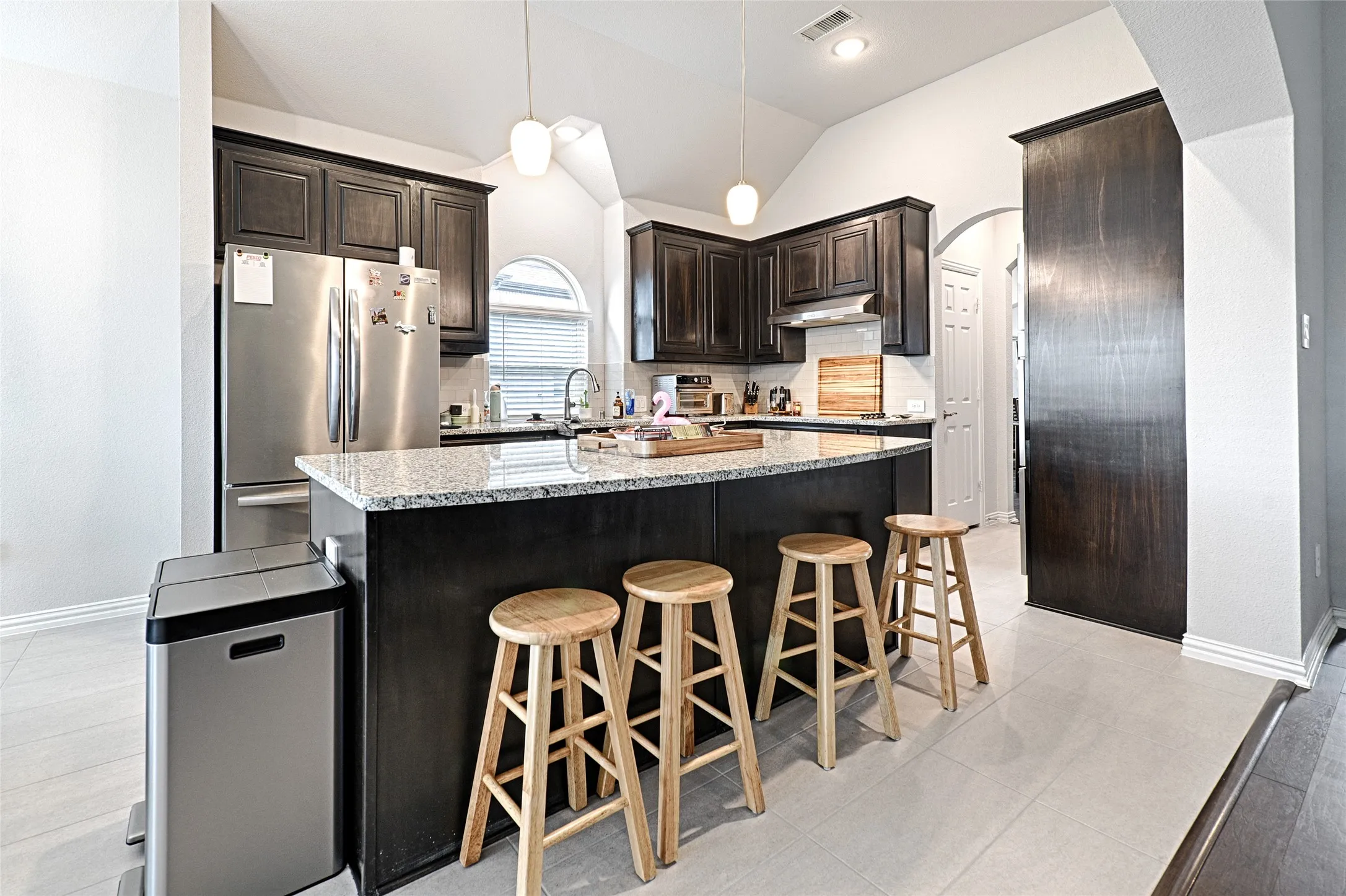 Single Family Residence For Sale in Dallas County , 1802 ranch view, Cedar Hill, Texas 75104, 4 Bedroom, 3 Bathroom, 2 Garage spaces, 2,429 Sqft, built in 2022, mls#21394964, Real Estate Agent in Cedar Hill, Homes For Sale in Dallas county, Homes For Sale in Cedar Hill, Realtor in Cedar Hill Texas, Real Estate Brokerage Independent Realty Texas, Luminita Cordes Realtor
