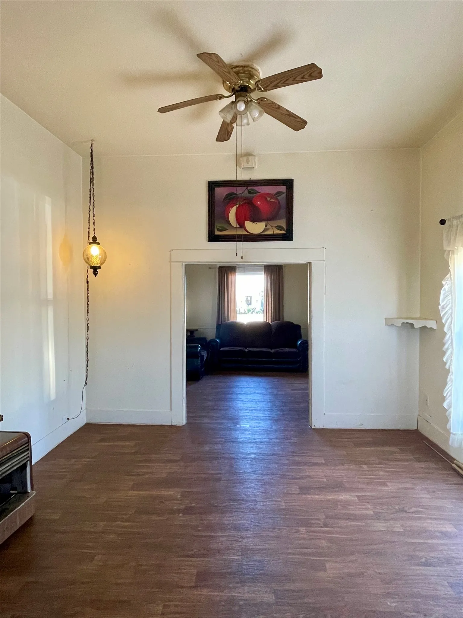 Single Family Residence For Sale in Runnels County , 508 N 10th Street, Ballinger, Texas 76821, 2 Bedroom, 1 Bathroom, Garage spaces, 1,169 Sqft, built in 1952, mls#21394969, Real Estate Agent in Ballinger, Homes For Sale in Runnels county, Homes For Sale in Ballinger, Realtor in Ballinger Texas, Real Estate Brokerage Independent Realty Texas, Luminita Cordes Realtor