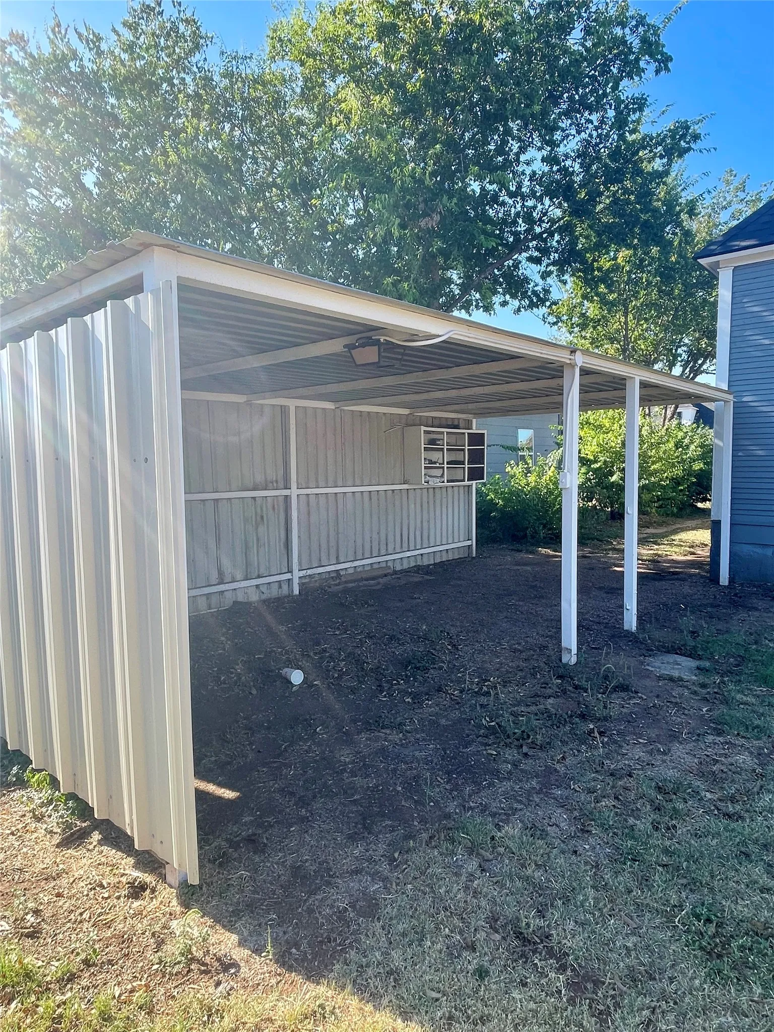 Single Family Residence For Sale in Runnels County , 508 N 10th Street, Ballinger, Texas 76821, 2 Bedroom, 1 Bathroom, Garage spaces, 1,169 Sqft, built in 1952, mls#21394969, Real Estate Agent in Ballinger, Homes For Sale in Runnels county, Homes For Sale in Ballinger, Realtor in Ballinger Texas, Real Estate Brokerage Independent Realty Texas, Luminita Cordes Realtor
