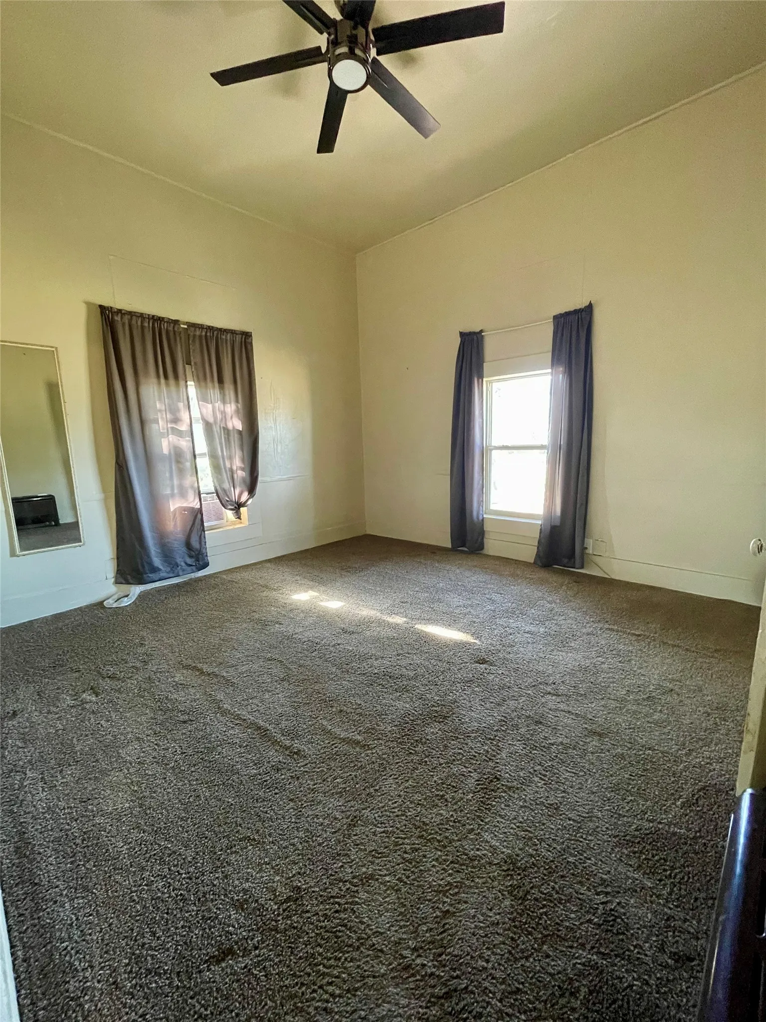 Single Family Residence For Sale in Runnels County , 508 N 10th Street, Ballinger, Texas 76821, 2 Bedroom, 1 Bathroom, Garage spaces, 1,169 Sqft, built in 1952, mls#21394969, Real Estate Agent in Ballinger, Homes For Sale in Runnels county, Homes For Sale in Ballinger, Realtor in Ballinger Texas, Real Estate Brokerage Independent Realty Texas, Luminita Cordes Realtor