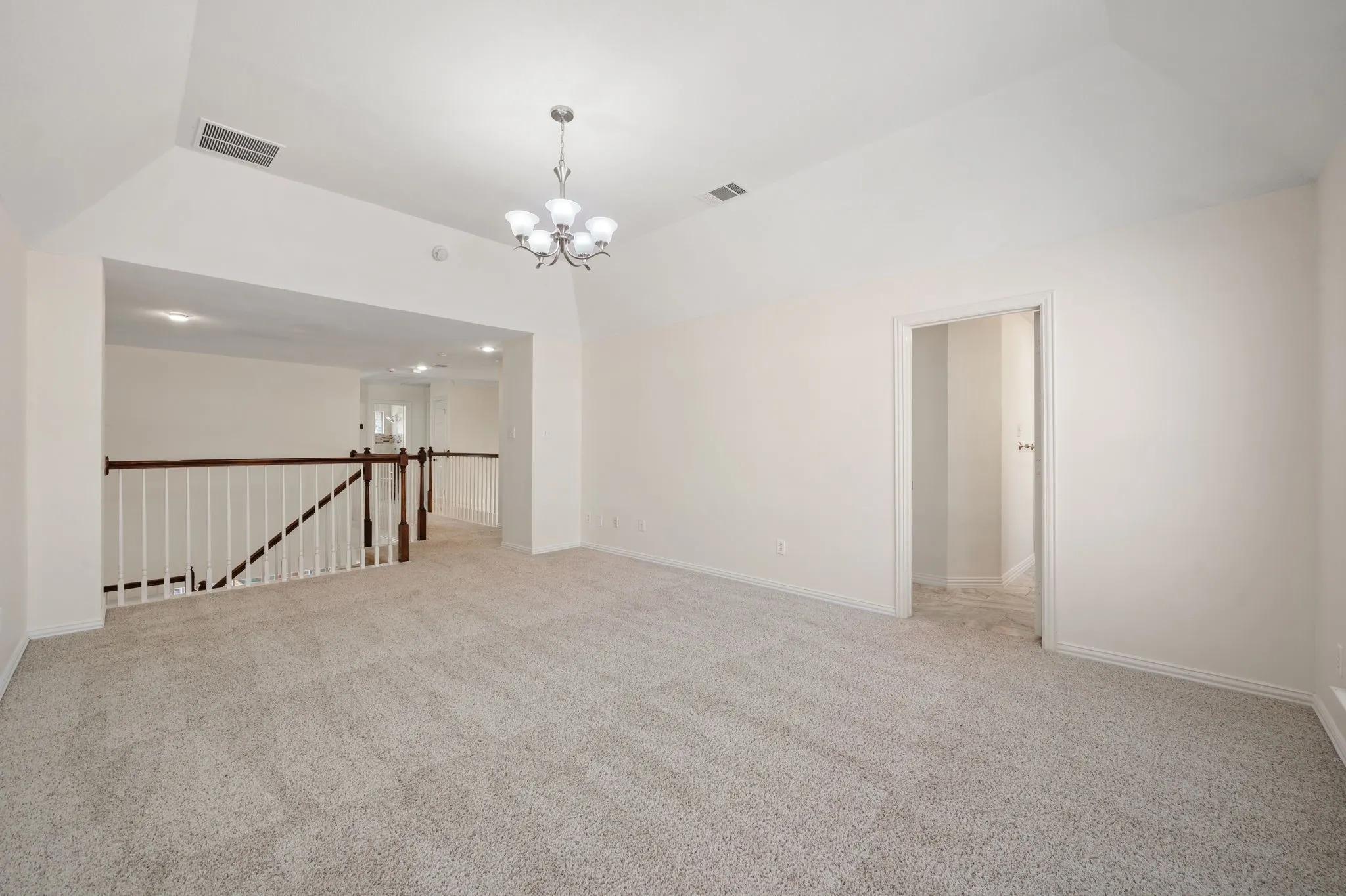 Single Family Residence For Sale in Collin County , 7720 Alderwood Place, Plano, Texas 75025, 4 Bedroom, 4 Bathroom, 2 Garage spaces, 3,086 Sqft, built in 1991, mls#21394167, Real Estate Agent in Plano, Homes For Sale in Collin county, Homes For Sale in Plano, Realtor in Plano Texas, Real Estate Brokerage Independent Realty Texas, Luminita Cordes Realtor