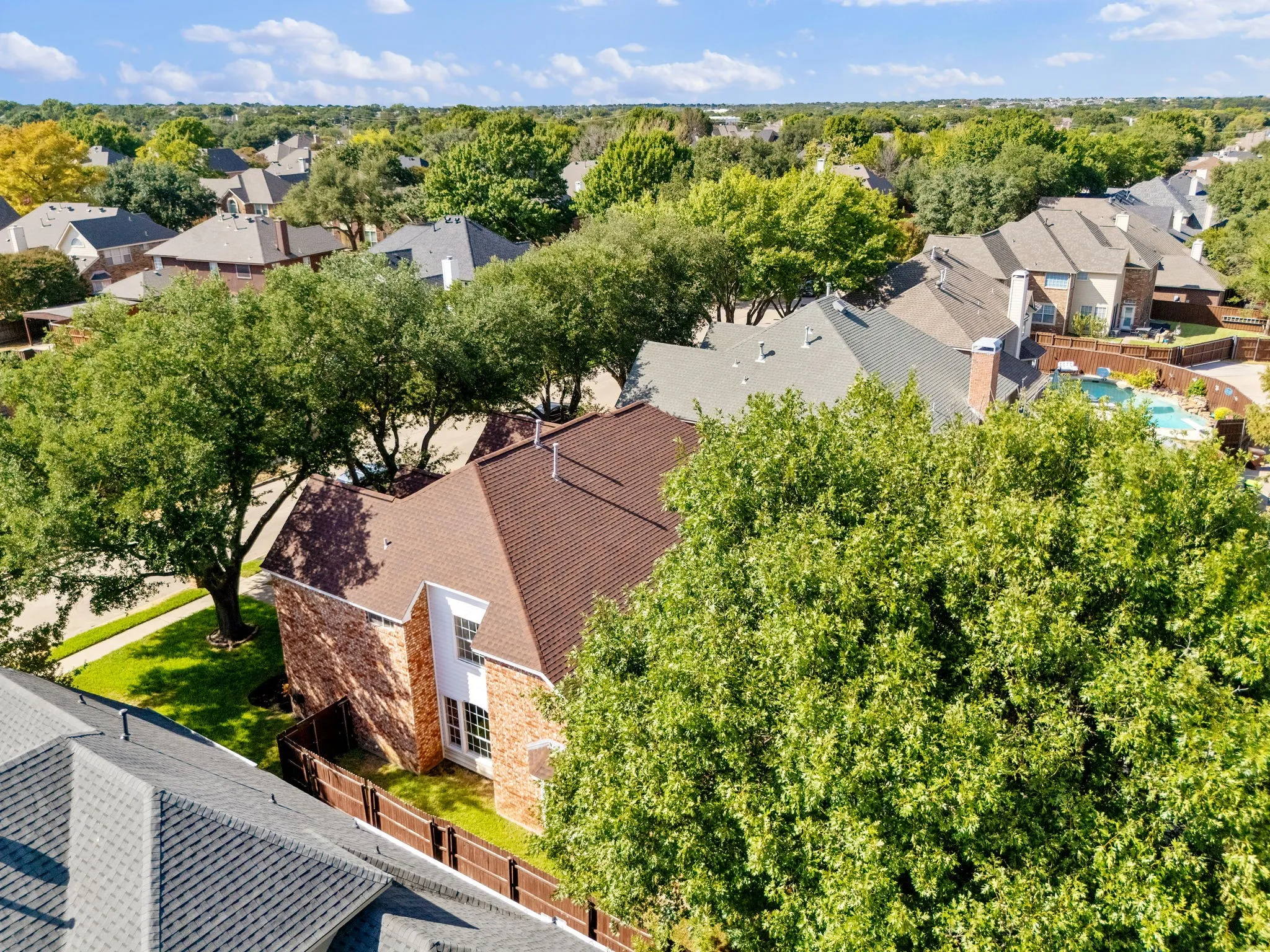 Single Family Residence For Sale in Collin County , 7720 Alderwood Place, Plano, Texas 75025, 4 Bedroom, 4 Bathroom, 2 Garage spaces, 3,086 Sqft, built in 1991, mls#21394167, Real Estate Agent in Plano, Homes For Sale in Collin county, Homes For Sale in Plano, Realtor in Plano Texas, Real Estate Brokerage Independent Realty Texas, Luminita Cordes Realtor