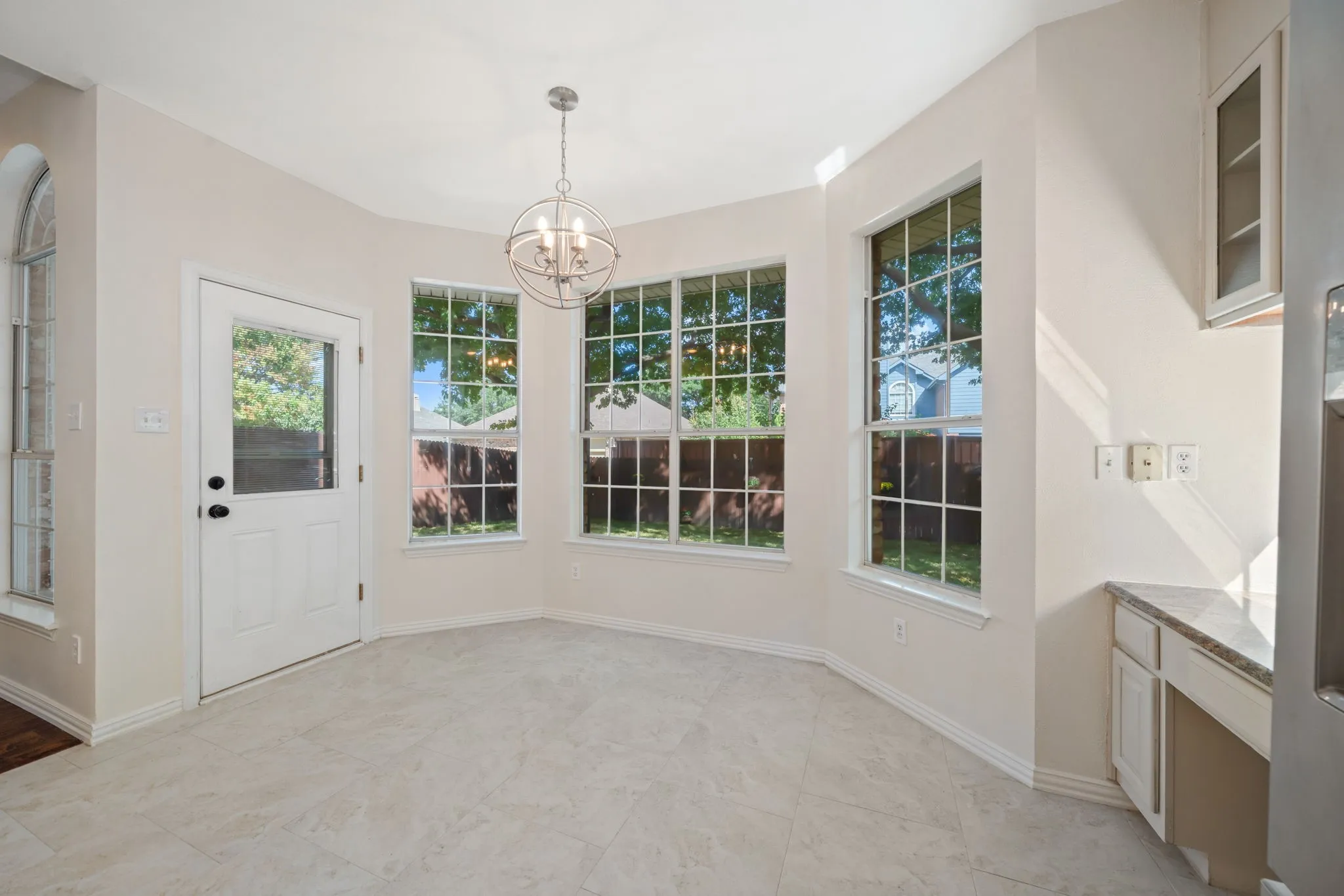 Single Family Residence For Sale in Collin County , 7720 Alderwood Place, Plano, Texas 75025, 4 Bedroom, 4 Bathroom, 2 Garage spaces, 3,086 Sqft, built in 1991, mls#21394167, Real Estate Agent in Plano, Homes For Sale in Collin county, Homes For Sale in Plano, Realtor in Plano Texas, Real Estate Brokerage Independent Realty Texas, Luminita Cordes Realtor