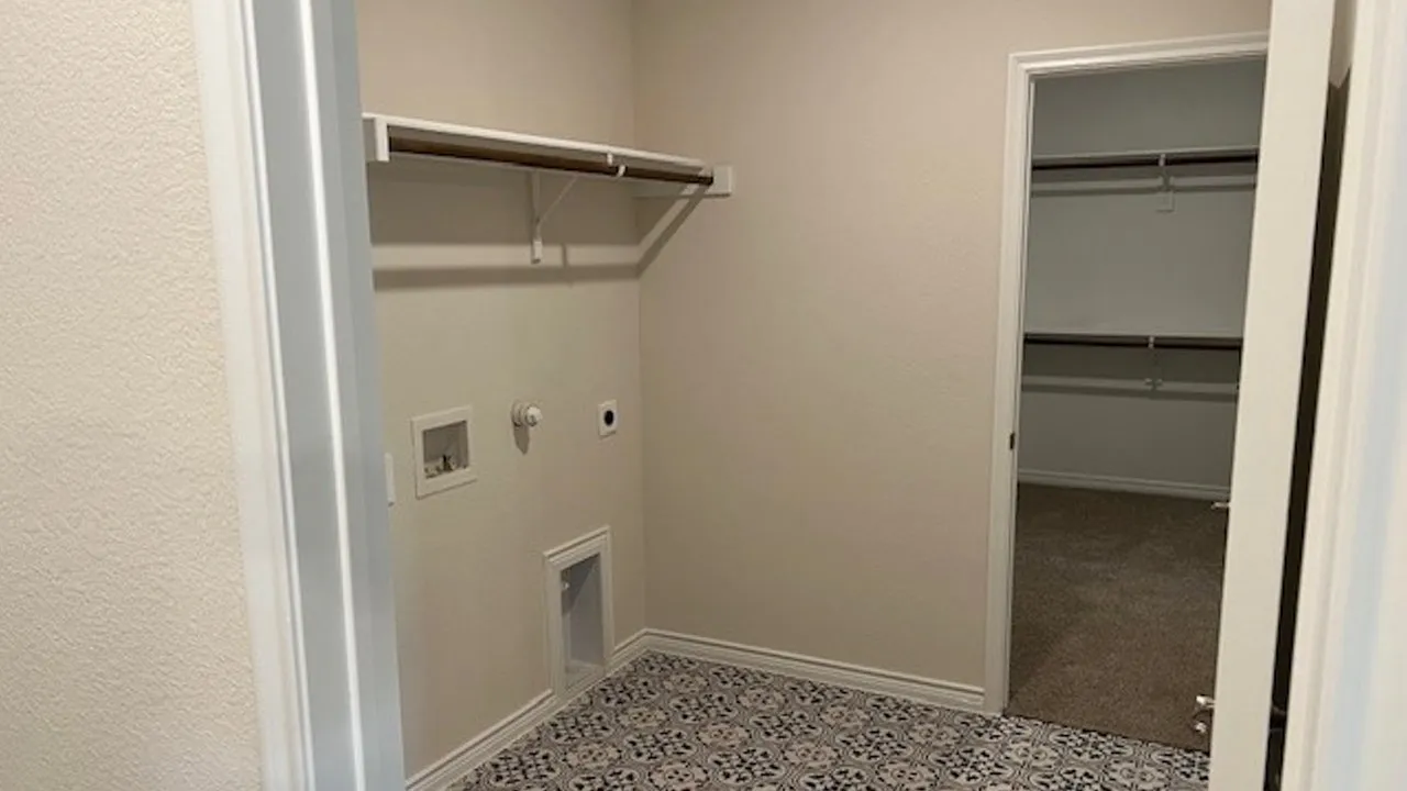 Single Family Residence For Sale in Denton County , 4809 Silver Vein Avenue, Aubrey, Texas 76227, 3 Bedroom, 2 Bathroom, 2 Garage spaces, 1,758 Sqft, built in 2026, mls#21395006, Real Estate Agent in Aubrey, Homes For Sale in Denton county, Homes For Sale in Aubrey, Realtor in Aubrey Texas, Real Estate Brokerage Independent Realty Texas, Luminita Cordes Realtor