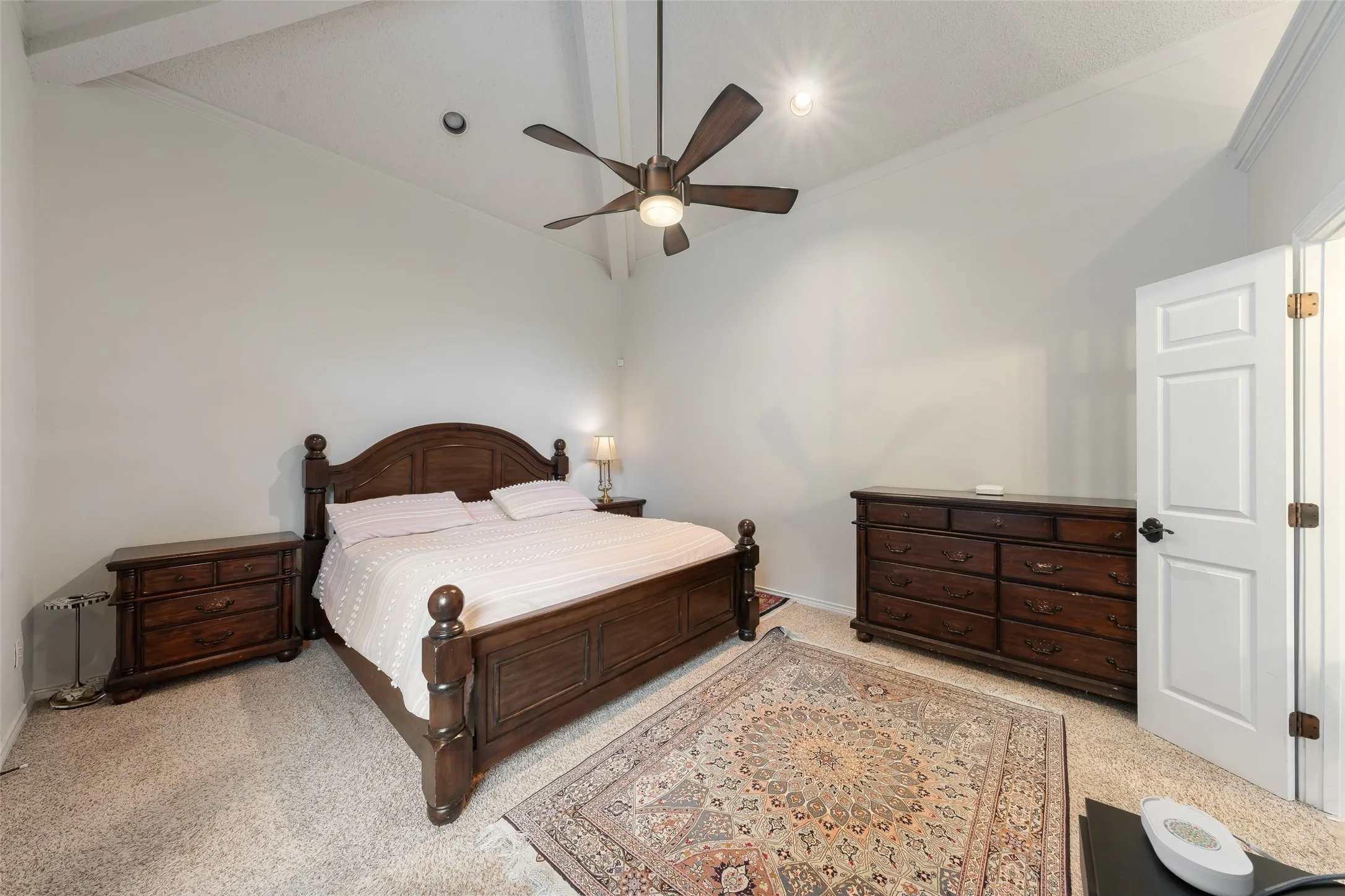 Single Family Residence For Sale in Collin County , 4633 Portrait Lane, Plano, Texas 75024, 4 Bedroom, 3 Bathroom, 2 Garage spaces, 2,758 Sqft, built in 1988, mls#21394768, Real Estate Agent in Plano, Homes For Sale in Collin county, Homes For Sale in Plano, Realtor in Plano Texas, Real Estate Brokerage Independent Realty Texas, Luminita Cordes Realtor