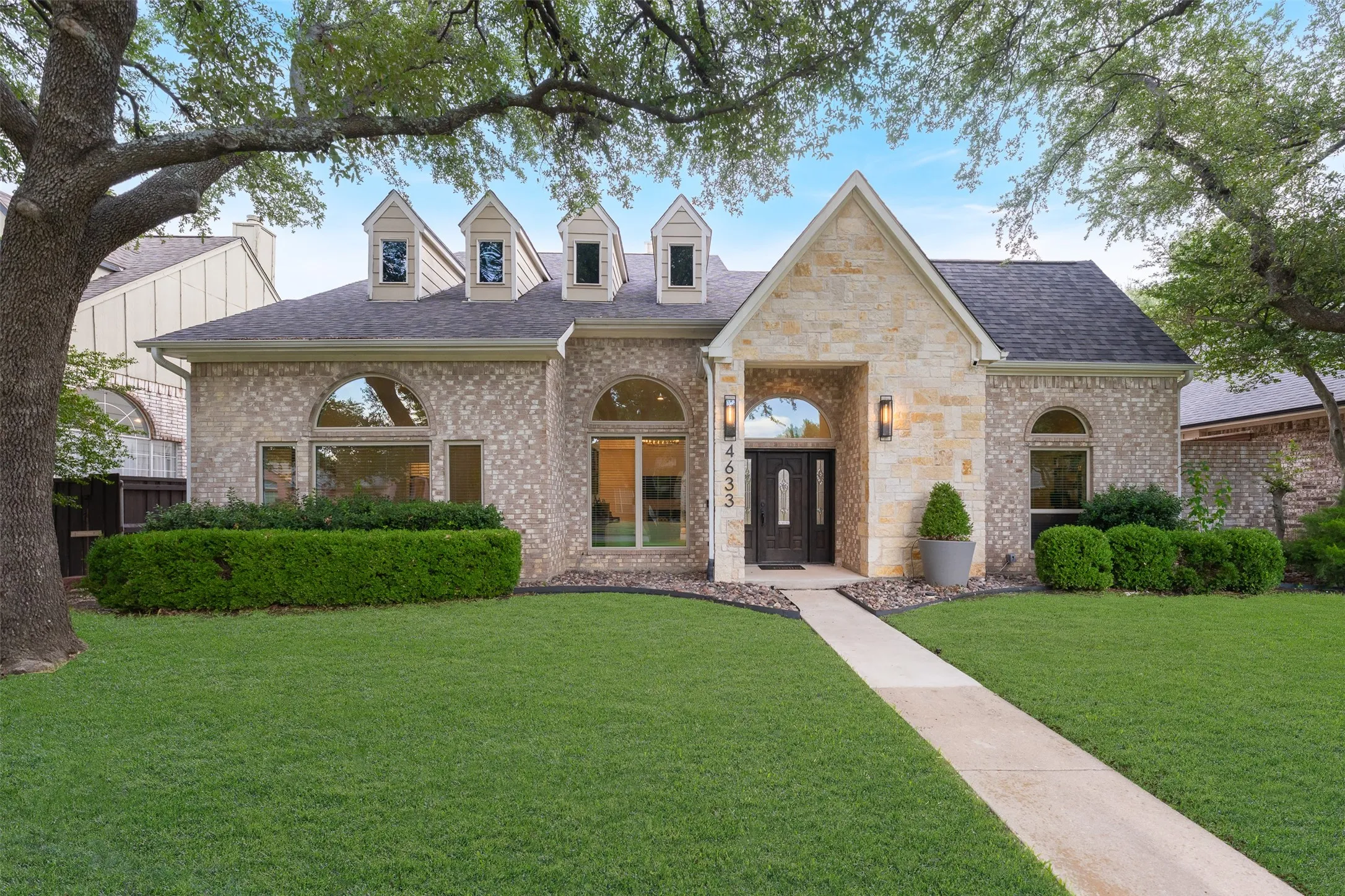 Single Family Residence For Sale