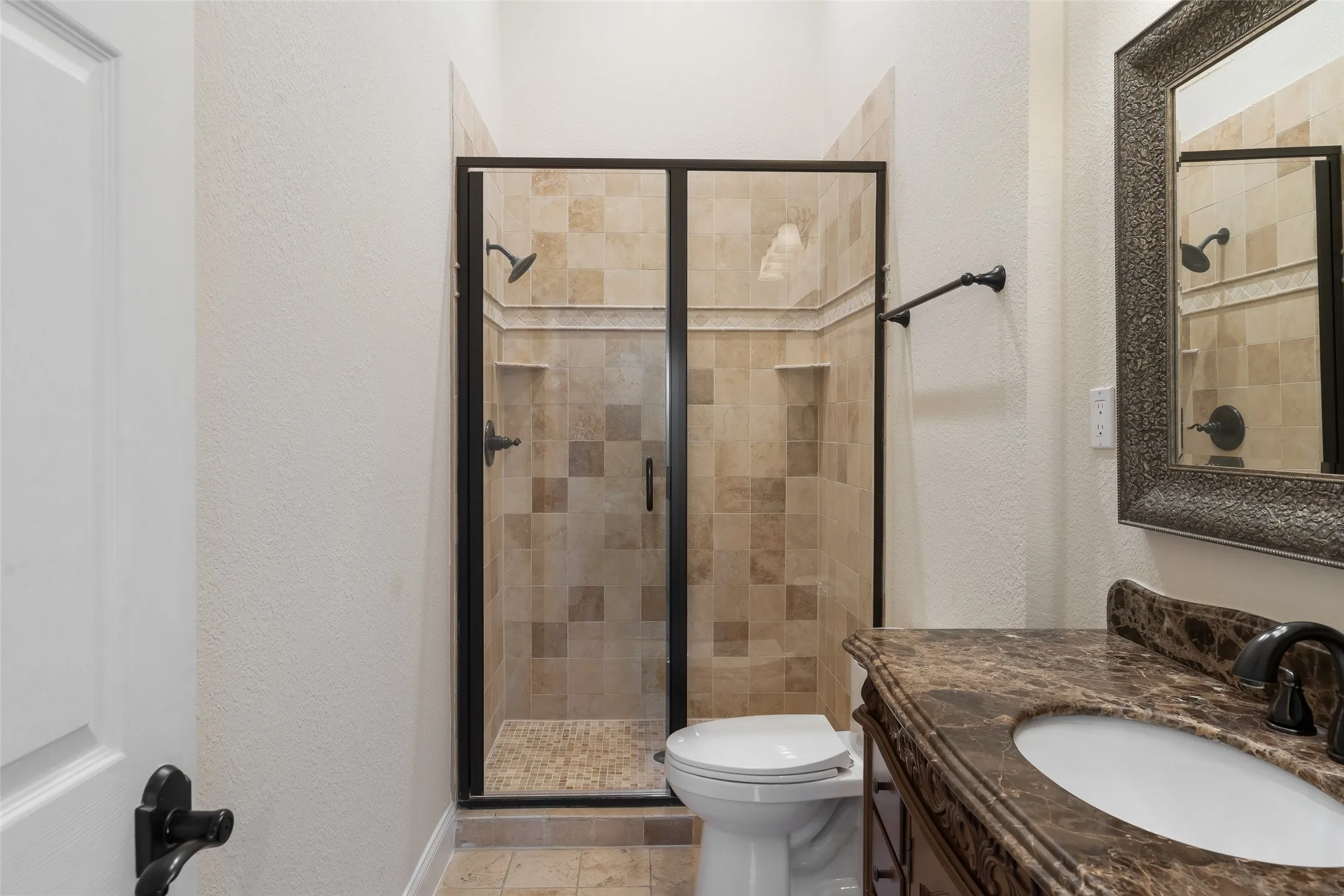 Single Family Residence For Sale in Collin County , 4633 Portrait Lane, Plano, Texas 75024, 4 Bedroom, 3 Bathroom, 2 Garage spaces, 2,758 Sqft, built in 1988, mls#21394768, Real Estate Agent in Plano, Homes For Sale in Collin county, Homes For Sale in Plano, Realtor in Plano Texas, Real Estate Brokerage Independent Realty Texas, Luminita Cordes Realtor