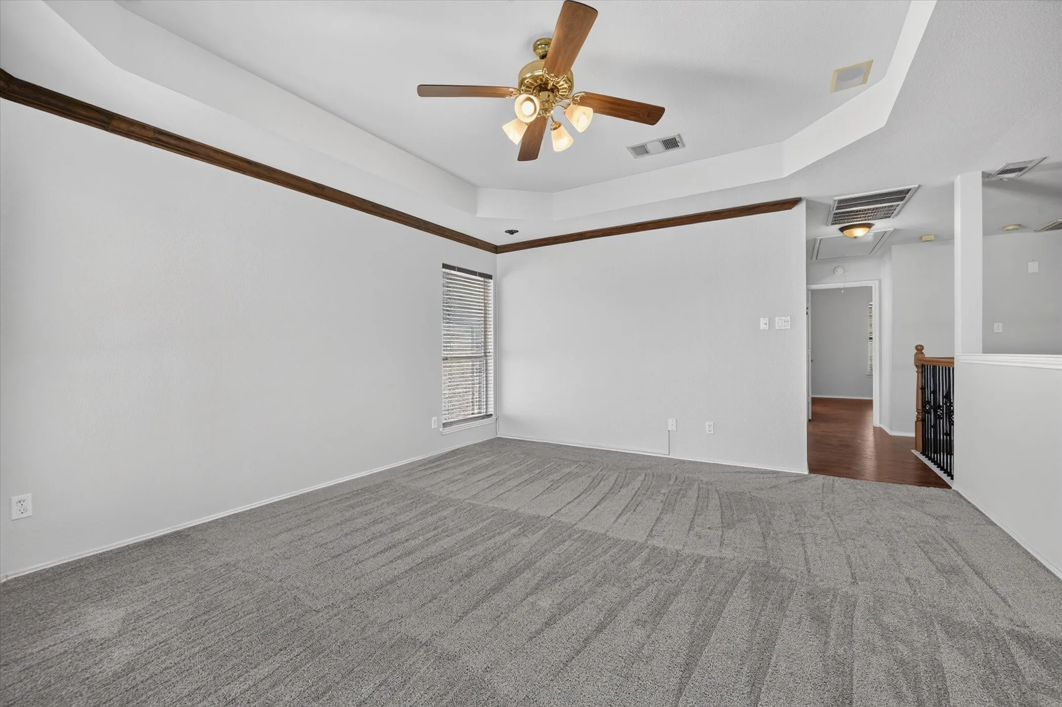 Single Family Residence For Sale in Collin County , 4017 Strattford Drive, Frisco, Texas 75035, 3 Bedroom, 3 Bathroom, 2 Garage spaces, 2,779 Sqft, built in 1996, mls#21383254, Real Estate Agent in Frisco, Homes For Sale in Collin county, Homes For Sale in Frisco, Realtor in Frisco Texas, Real Estate Brokerage Independent Realty Texas, Luminita Cordes Realtor