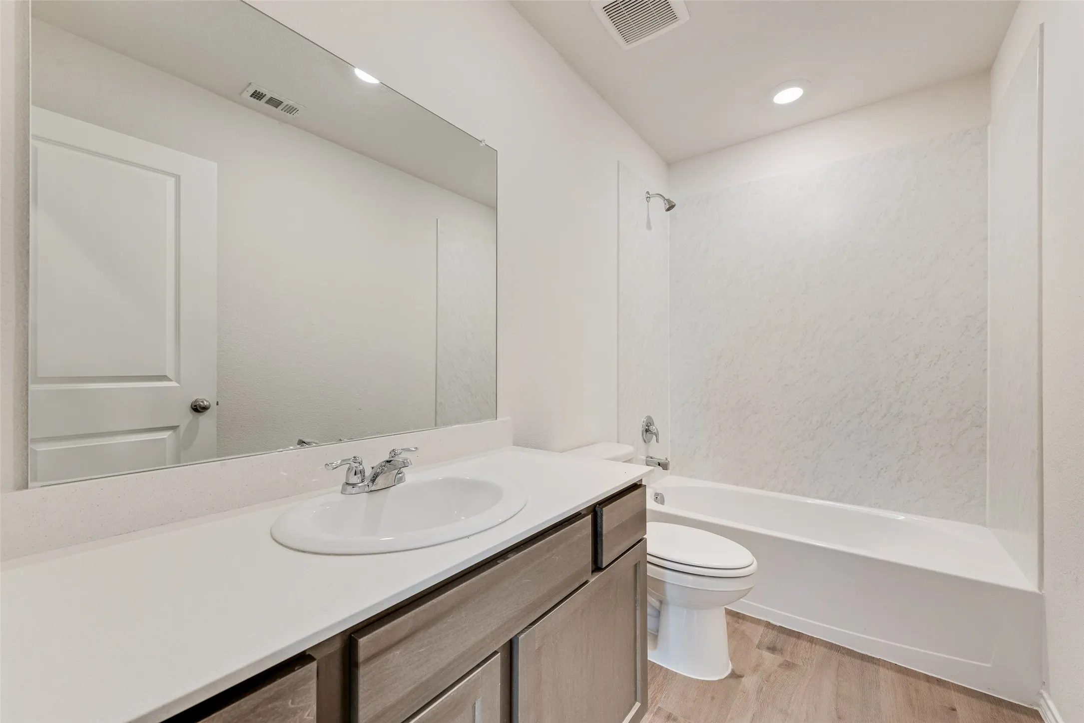 Single Family Residence For Rent in Kaufman County , 2706 Knollwood Trail, Crandall, Texas 75114, 4 Bedroom, 2 Bathroom, 2 Garage spaces, 1,512 Sqft, built in 2024, mls#21395027, Real Estate Agent in Crandall, Homes For Rent in Kaufman county, Homes For Rent in Crandall, Realtor in Crandall Texas, Real Estate Brokerage Independent Realty Texas, Luminita Cordes Realtor