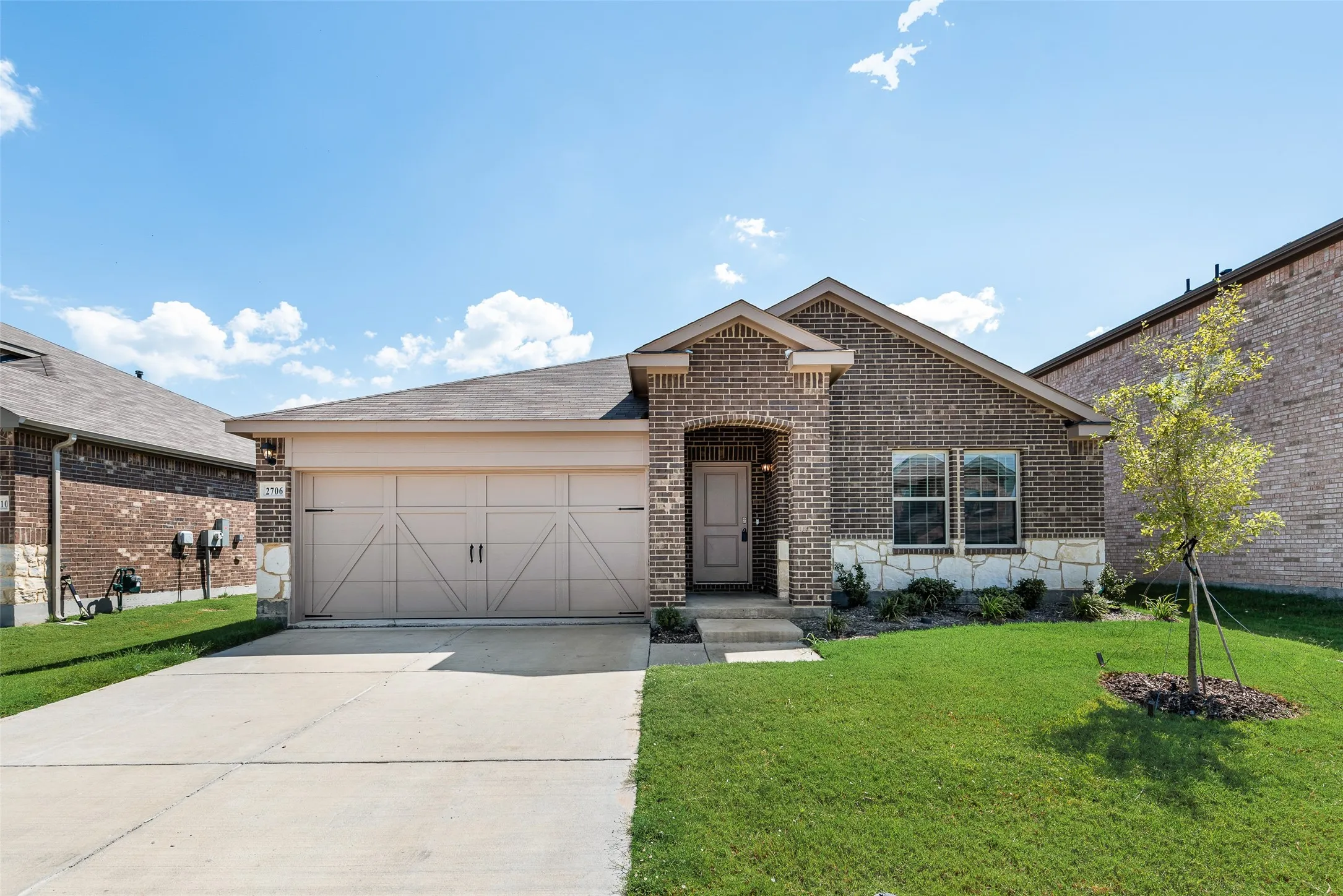 Single Family Residence For Rent in Kaufman County , 2706 Knollwood Trail, Crandall, Texas 75114, 4 Bedroom, 2 Bathroom, 2 Garage spaces, 1,512 Sqft, built in 2024, mls#21395027, Real Estate Agent in Crandall, Homes For Rent in Kaufman county, Homes For Rent in Crandall, Realtor in Crandall Texas, Real Estate Brokerage Independent Realty Texas, Luminita Cordes Realtor