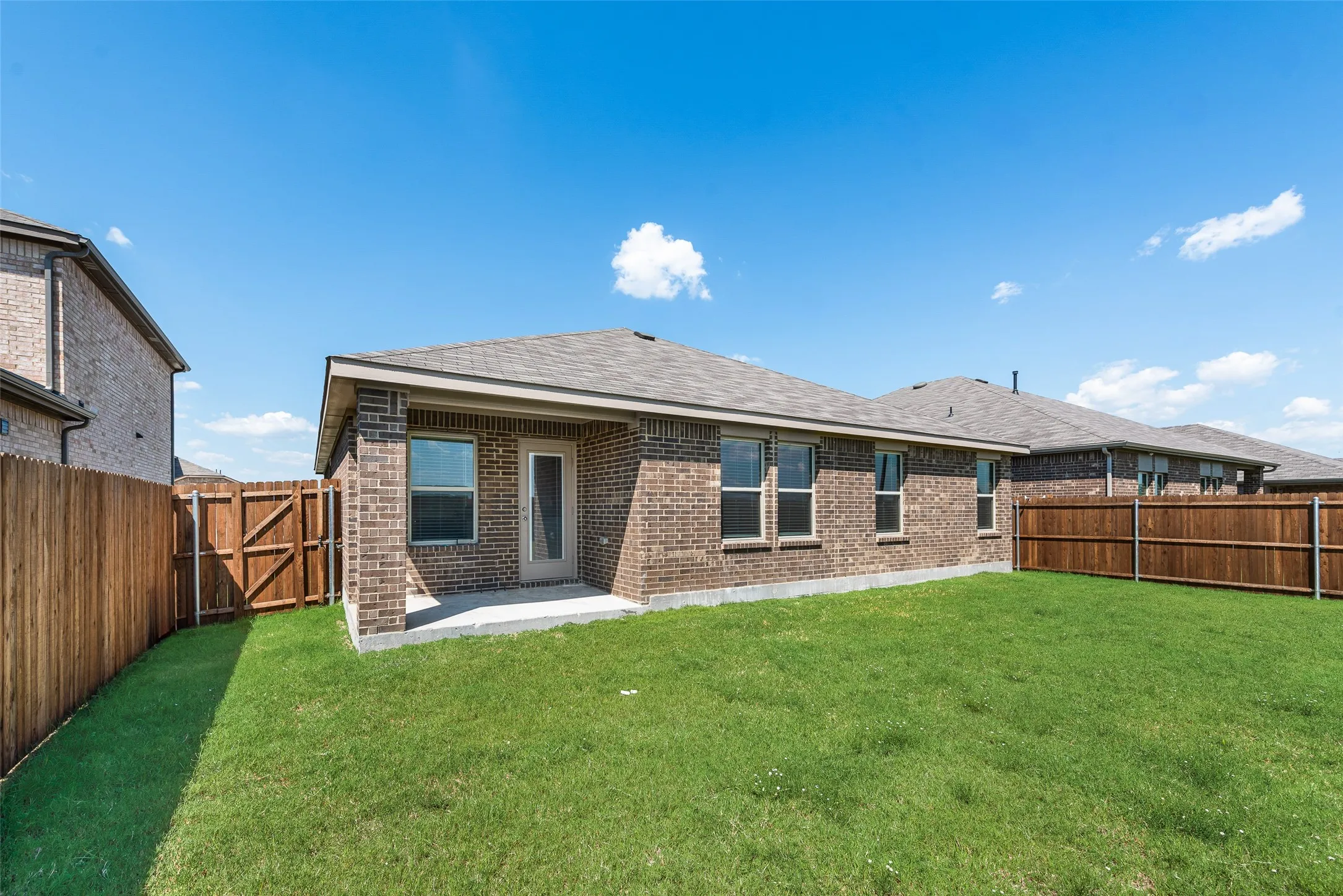 Single Family Residence For Rent in Kaufman County , 2706 Knollwood Trail, Crandall, Texas 75114, 4 Bedroom, 2 Bathroom, 2 Garage spaces, 1,512 Sqft, built in 2024, mls#21395027, Real Estate Agent in Crandall, Homes For Rent in Kaufman county, Homes For Rent in Crandall, Realtor in Crandall Texas, Real Estate Brokerage Independent Realty Texas, Luminita Cordes Realtor