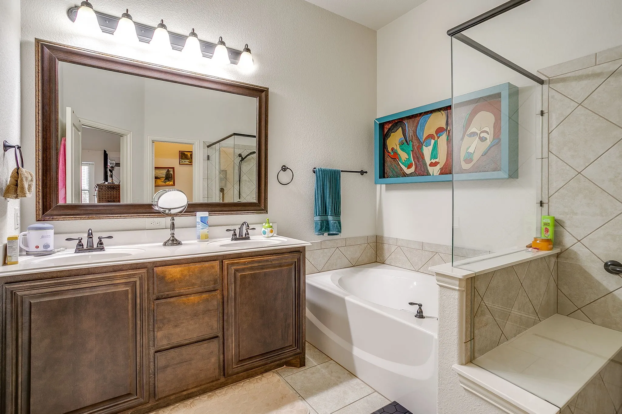 Single Family Residence For Sale in Johnson County , 1169 Spring Cress Drive, Burleson, Texas 76028, 4 Bedroom, 2 Bathroom, 3 Garage spaces, 2,305 Sqft, built in 2016, mls#21394864, Real Estate Agent in Burleson, Homes For Sale in Johnson county, Homes For Sale in Burleson, Realtor in Burleson Texas, Real Estate Brokerage Independent Realty Texas, Luminita Cordes Realtor