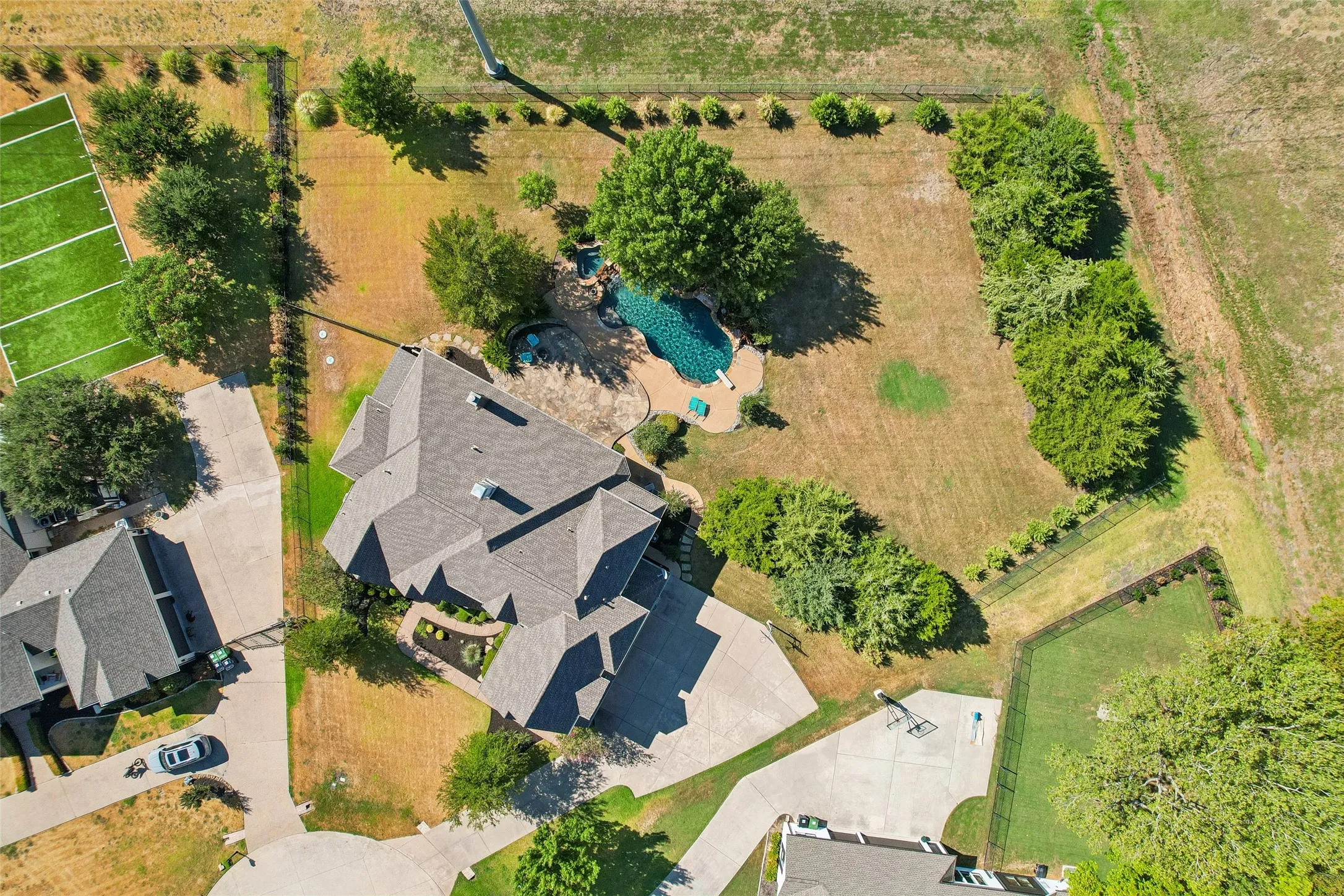 Single Family Residence For Sale in Collin County , 1761 Elmhurst Court, Prosper, Texas 75078, 4 Bedroom, 4 Bathroom, 3 Garage spaces, 4,021 Sqft, built in 2004, mls#21395031, Real Estate Agent in Prosper, Homes For Sale in Collin county, Homes For Sale in Prosper, Realtor in Prosper Texas, Real Estate Brokerage Independent Realty Texas, Luminita Cordes Realtor