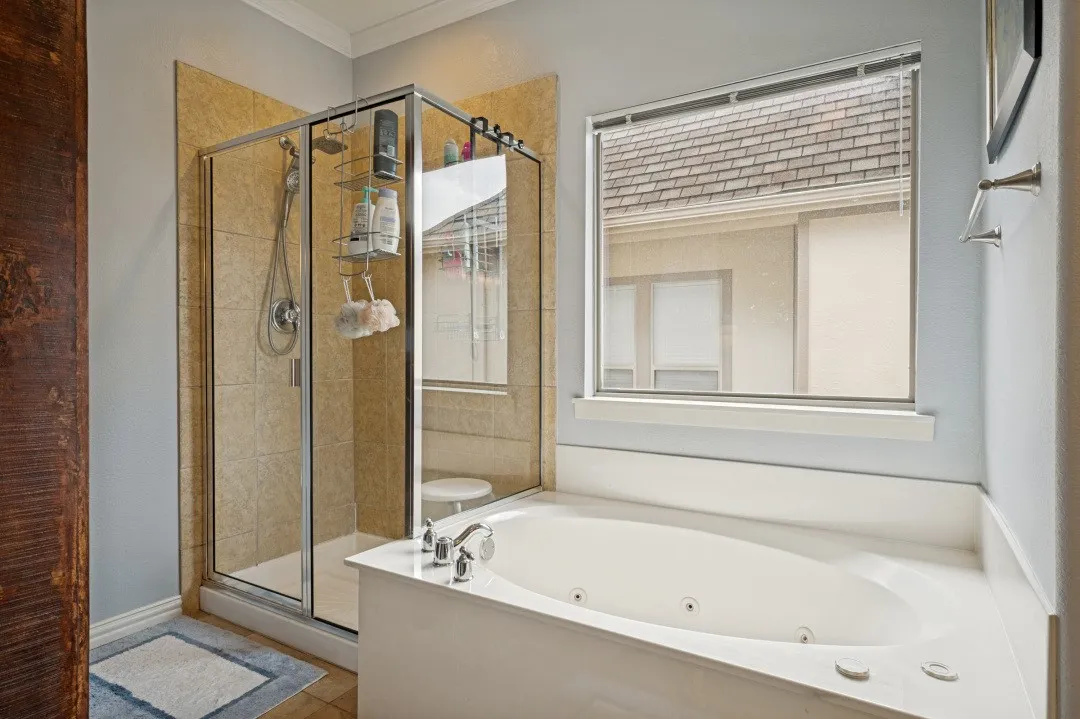 Townhouse For Sale in Collin County , 8913 Trolley Trail, Mc Kinney, Texas 75070, 2 Bedroom, 3 Bathroom, 2 Garage spaces, 1,687 Sqft, built in 2005, mls#21393334, Real Estate Agent in Mc Kinney, Homes For Sale in Collin county, Homes For Sale in Mc Kinney, Realtor in Mc Kinney Texas, Real Estate Brokerage Independent Realty Texas, Luminita Cordes Realtor
