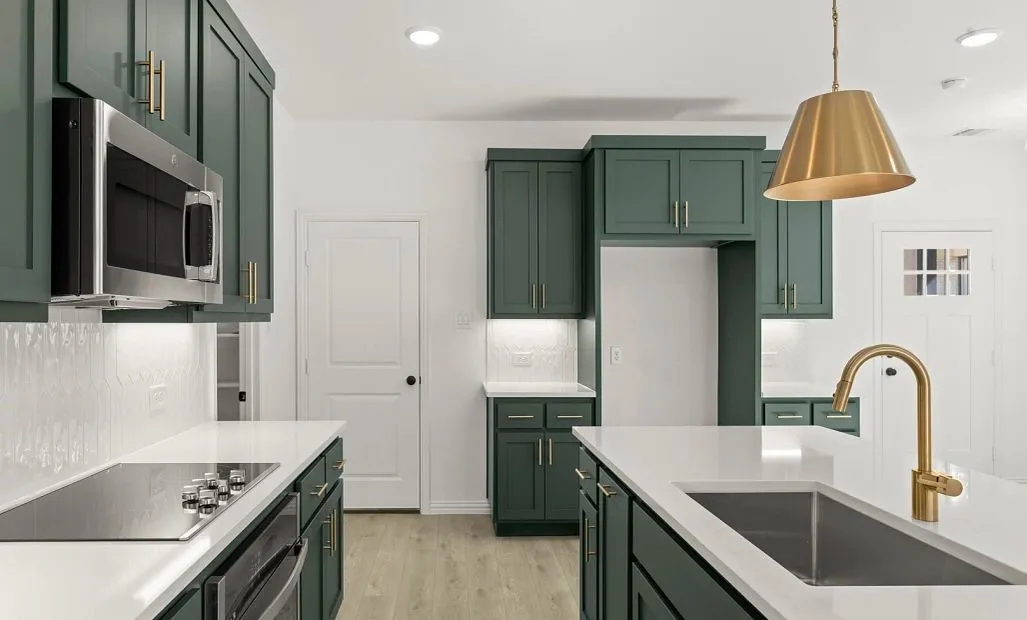 Kitchen Representative Photo featuring the Luxe Collection
