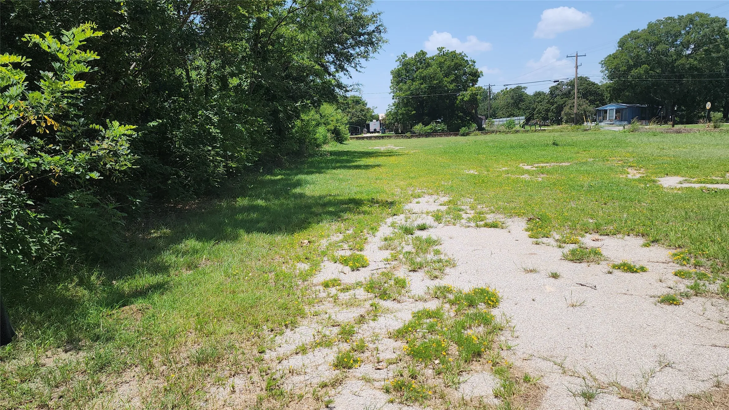 Office For Sale in Eastland County , 106 County Road 447, Eastland, Texas 76448, 0, 0, Garage spaces, 0 Sqft, built in 2001, mls#21395036, Real Estate Agent in Eastland, Homes For Sale in Eastland county, Homes For Sale in Eastland, Realtor in Eastland Texas, Real Estate Brokerage Independent Realty Texas, Luminita Cordes Realtor
