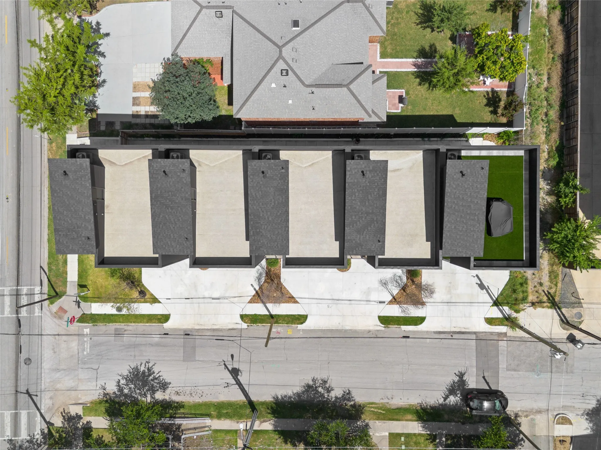 Single Family Residence For Rent in Dallas County , 2202 N Carroll Avenue 101, Dallas, Texas 75204, 2 Bedroom, 3 Bathroom, 2 Garage spaces, 1,840 Sqft, built in 2026, mls#21394040, Real Estate Agent in Dallas, Homes For Rent in Dallas county, Homes For Rent in Dallas, Realtor in Dallas Texas, Real Estate Brokerage Independent Realty Texas, Luminita Cordes Realtor