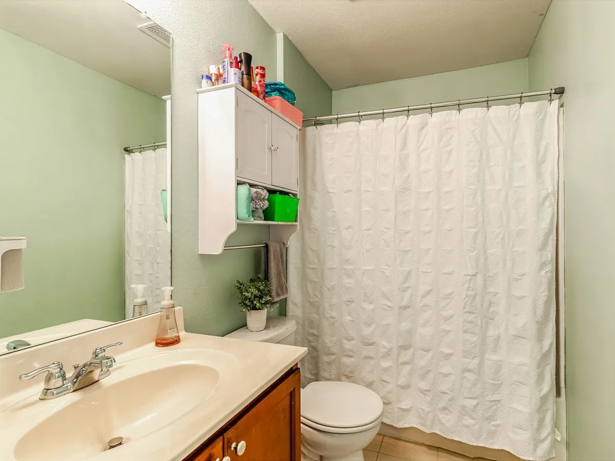 Single Family Residence For Sale in Tarrant County , 5913 Mountain Bluff Drive, Fort Worth, Texas 76179, 3 Bedroom, 2 Bathroom, 2 Garage spaces, 1,459 Sqft, built in 2014, mls#21392771, Real Estate Agent in Fort Worth, Homes For Sale in Tarrant county, Homes For Sale in Fort Worth, Realtor in Fort Worth Texas, Real Estate Brokerage Independent Realty Texas, Luminita Cordes Realtor