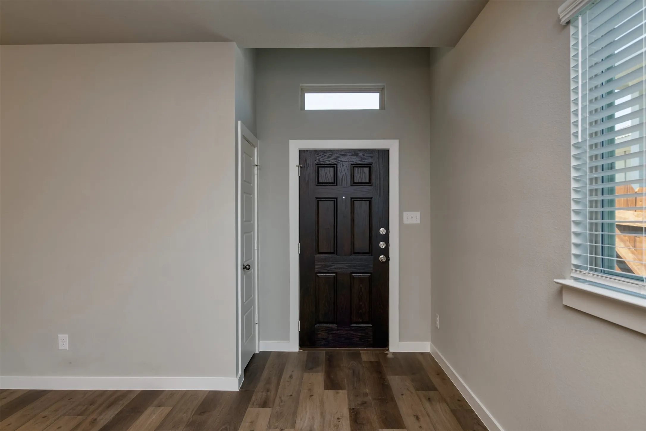 Duplex For Rent in Ellis County , 660 Harvest Moon Drive, Venus, Texas 76084, 3 Bedroom, 2 Bathroom, 2 Garage spaces, 1,301 Sqft, built in 2021, mls#21392925, Real Estate Agent in Venus, Homes For Rent in Ellis county, Homes For Rent in Venus, Realtor in Venus Texas, Real Estate Brokerage Independent Realty Texas, Luminita Cordes Realtor