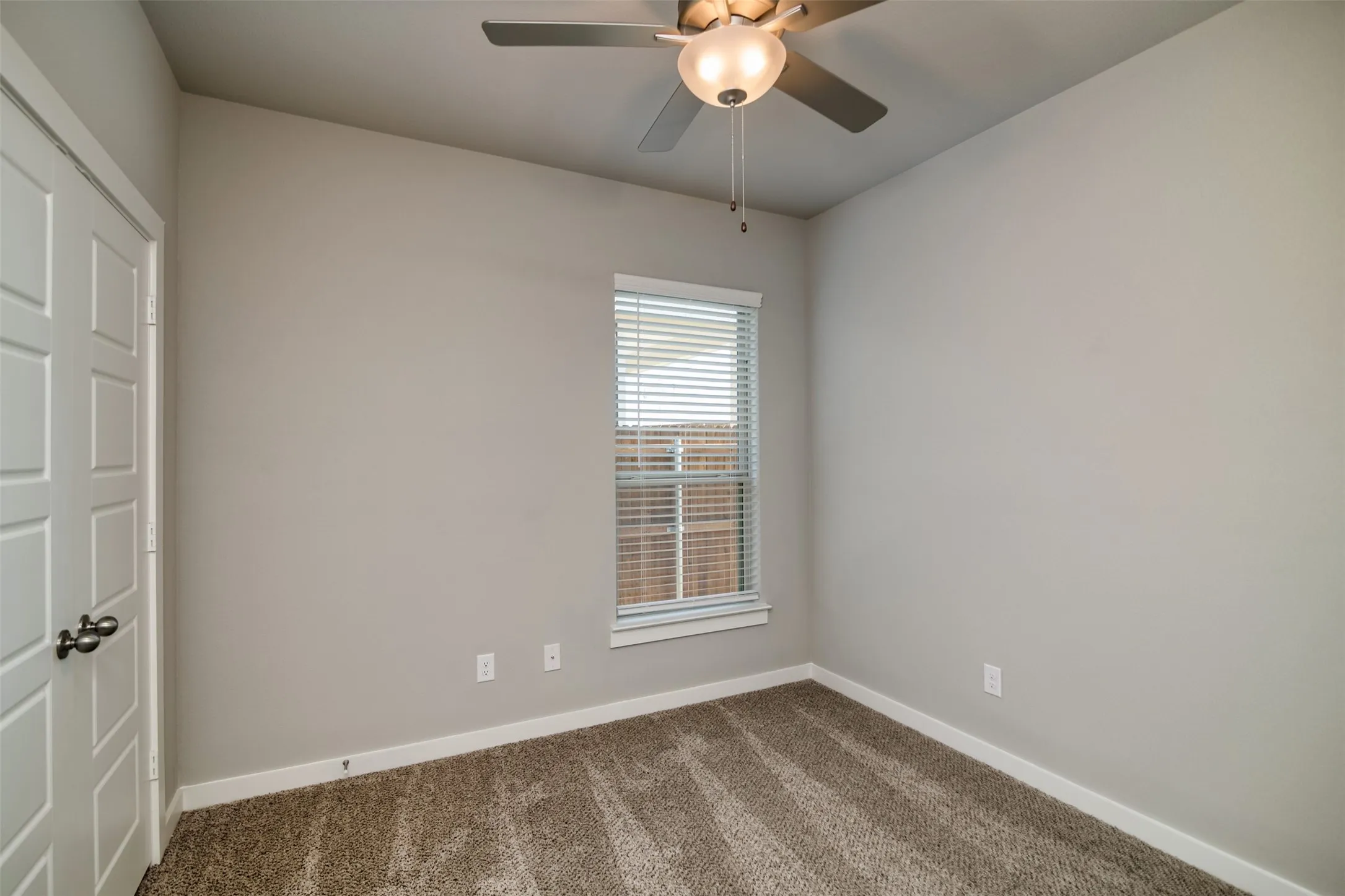 Duplex For Rent in Ellis County , 660 Harvest Moon Drive, Venus, Texas 76084, 3 Bedroom, 2 Bathroom, 2 Garage spaces, 1,301 Sqft, built in 2021, mls#21392925, Real Estate Agent in Venus, Homes For Rent in Ellis county, Homes For Rent in Venus, Realtor in Venus Texas, Real Estate Brokerage Independent Realty Texas, Luminita Cordes Realtor