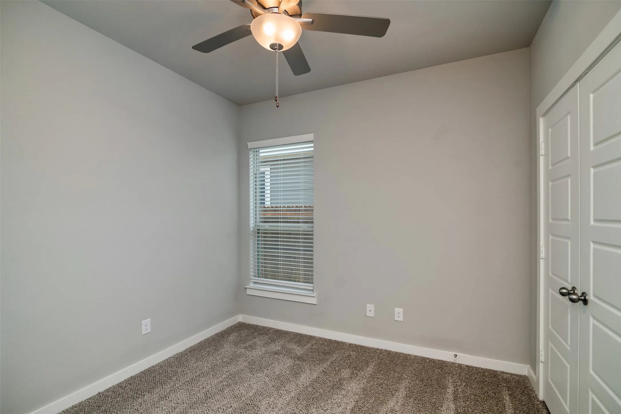 Duplex For Rent in Ellis County , 660 Harvest Moon Drive, Venus, Texas 76084, 3 Bedroom, 2 Bathroom, 2 Garage spaces, 1,301 Sqft, built in 2021, mls#21392925, Real Estate Agent in Venus, Homes For Rent in Ellis county, Homes For Rent in Venus, Realtor in Venus Texas, Real Estate Brokerage Independent Realty Texas, Luminita Cordes Realtor