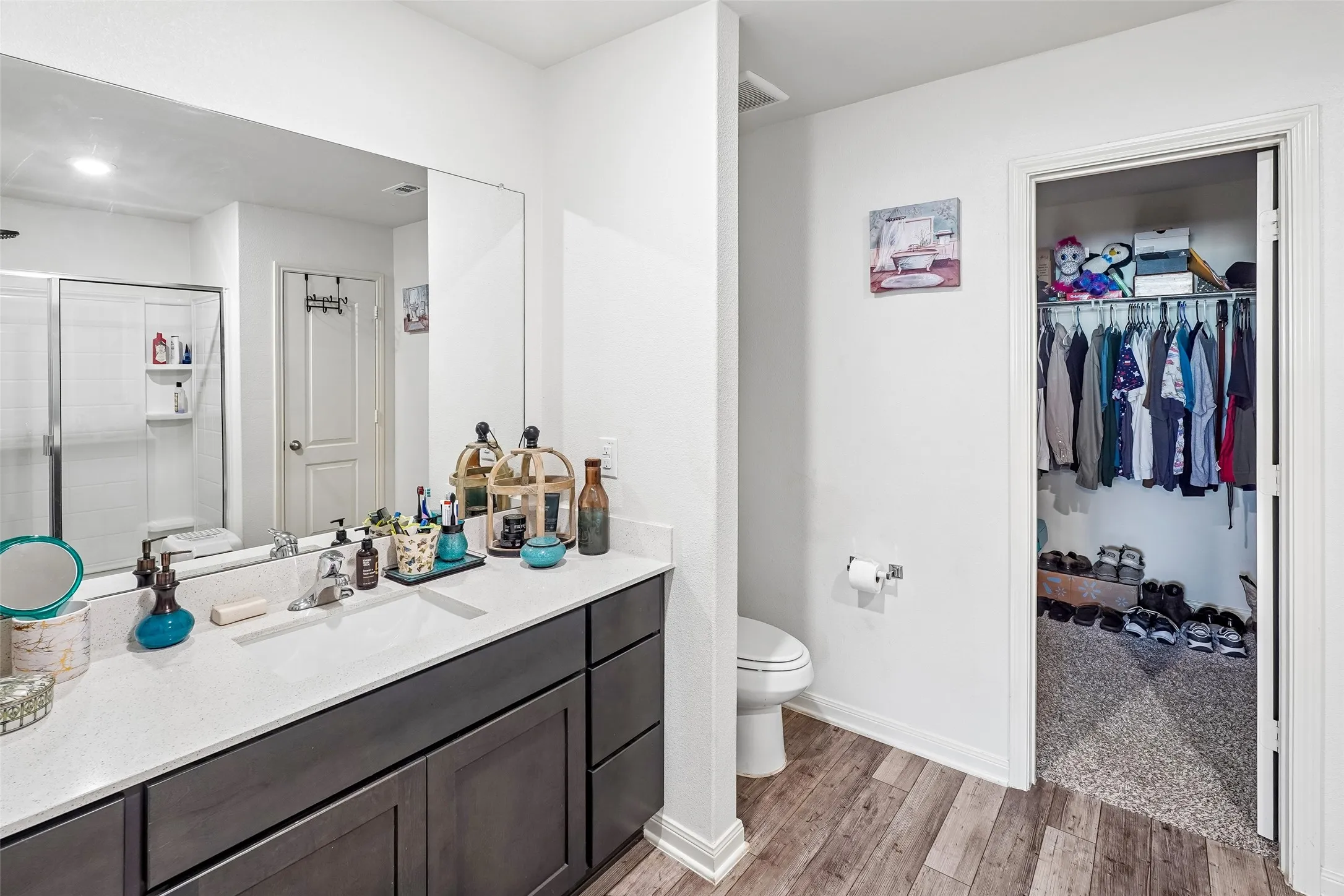 Single Family Residence For Sale in Tarrant County , 8420 Steel Dust Drive, Fort Worth, Texas 76179, 3 Bedroom, 2 Bathroom, 2 Garage spaces, 1,315 Sqft, built in 2020, mls#21394235, Real Estate Agent in Fort Worth, Homes For Sale in Tarrant county, Homes For Sale in Fort Worth, Realtor in Fort Worth Texas, Real Estate Brokerage Independent Realty Texas, Luminita Cordes Realtor