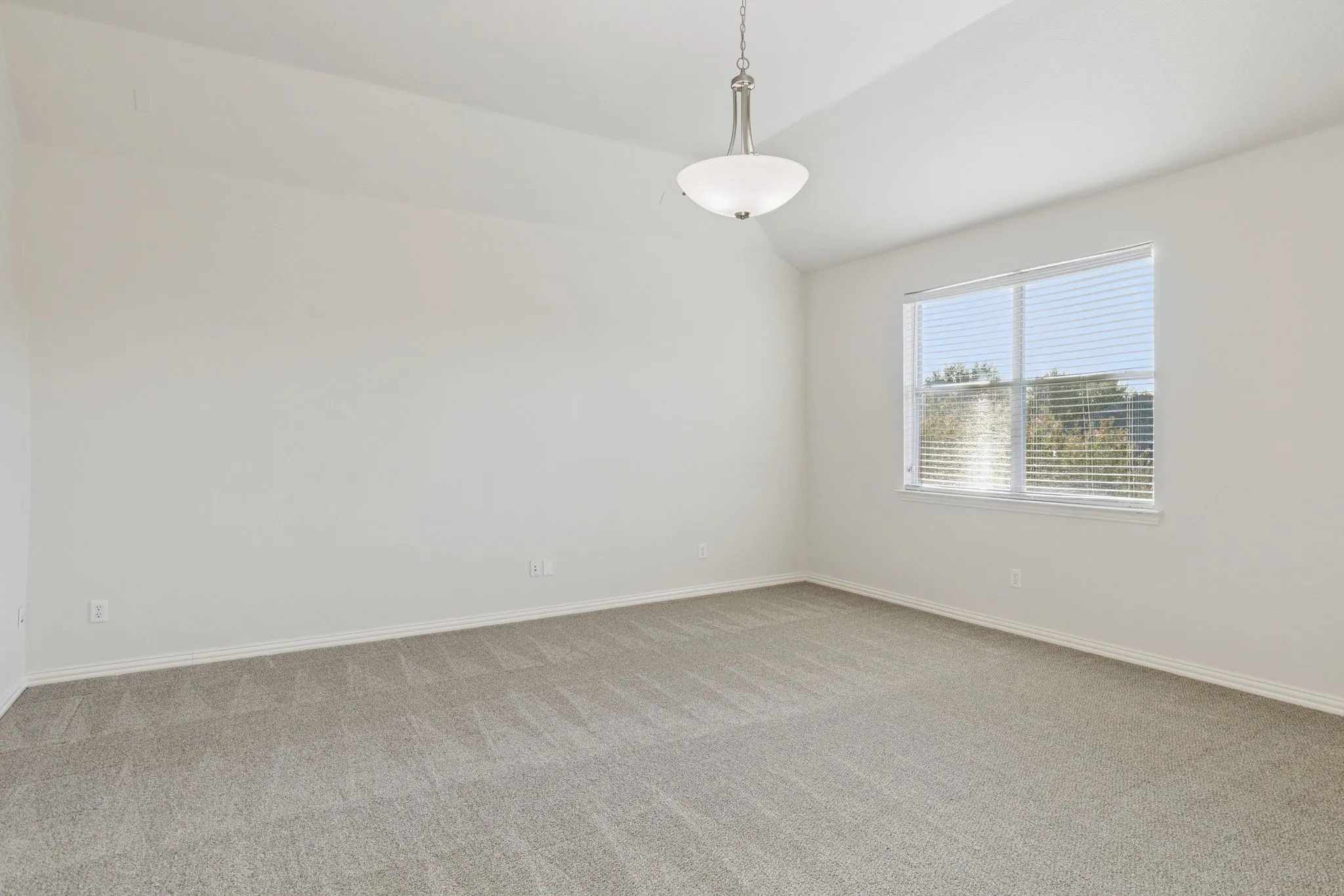 Single Family Residence For Sale in Rockwall County , 1180 Potter Avenue, Rockwall, Texas 75087, 4 Bedroom, 4 Bathroom, 3 Garage spaces, 3,409 Sqft, built in 2005, mls#21395060, Real Estate Agent in Rockwall, Homes For Sale in Rockwall county, Homes For Sale in Rockwall, Realtor in Rockwall Texas, Real Estate Brokerage Independent Realty Texas, Luminita Cordes Realtor