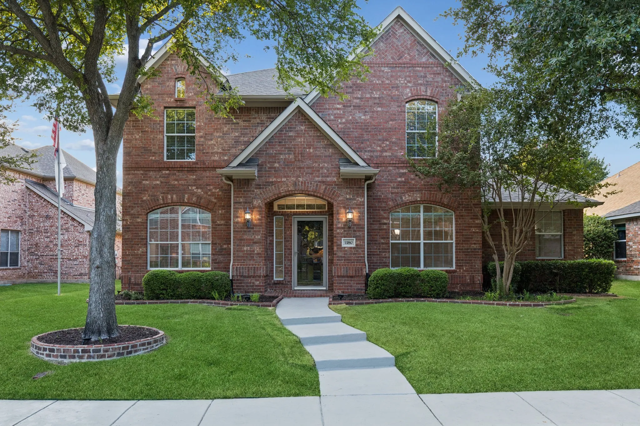 Single Family Residence For Sale in Rockwall County , 1180 Potter Avenue, Rockwall, Texas 75087, 4 Bedroom, 4 Bathroom, 3 Garage spaces, 3,409 Sqft, built in 2005, mls#21395060, Real Estate Agent in Rockwall, Homes For Sale in Rockwall county, Homes For Sale in Rockwall, Realtor in Rockwall Texas, Real Estate Brokerage Independent Realty Texas, Luminita Cordes Realtor