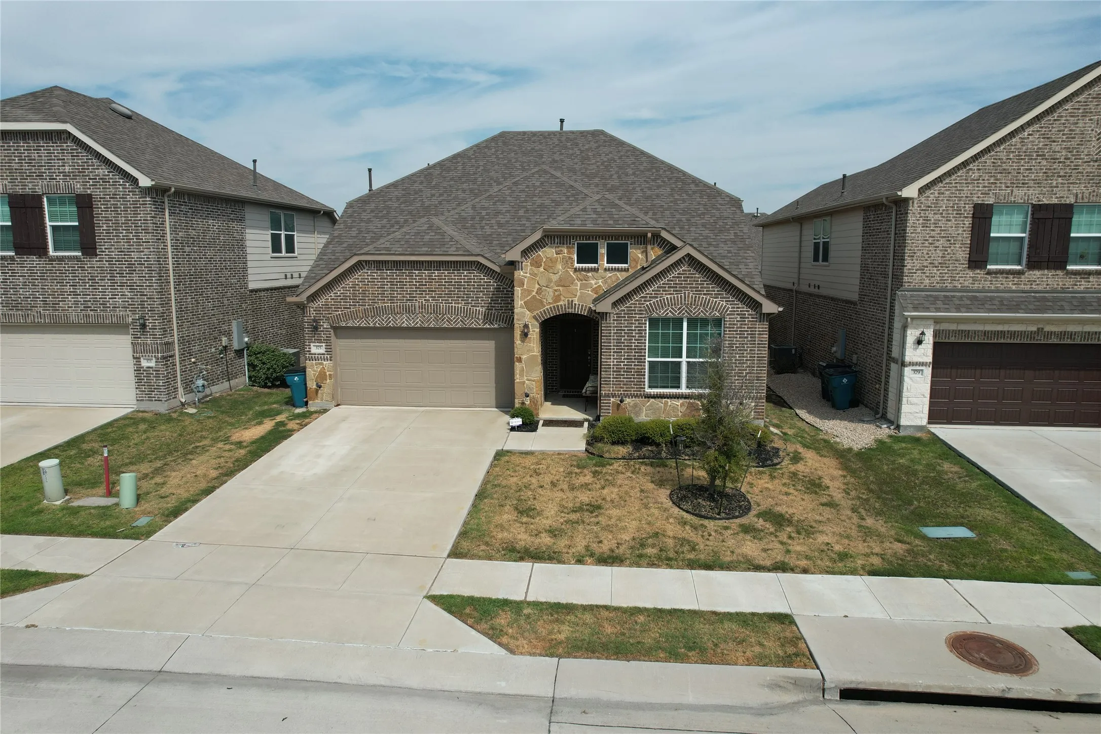 Single Family Residence For Sale in Rockwall County , 375 Meredith Drive, Fate, Texas 75087, 4 Bedroom, 3 Bathroom, 2 Garage spaces, 2,561 Sqft, built in 2021, mls#21392197, Real Estate Agent in Fate, Homes For Sale in Rockwall county, Homes For Sale in Fate, Realtor in Fate Texas, Real Estate Brokerage Independent Realty Texas, Luminita Cordes Realtor