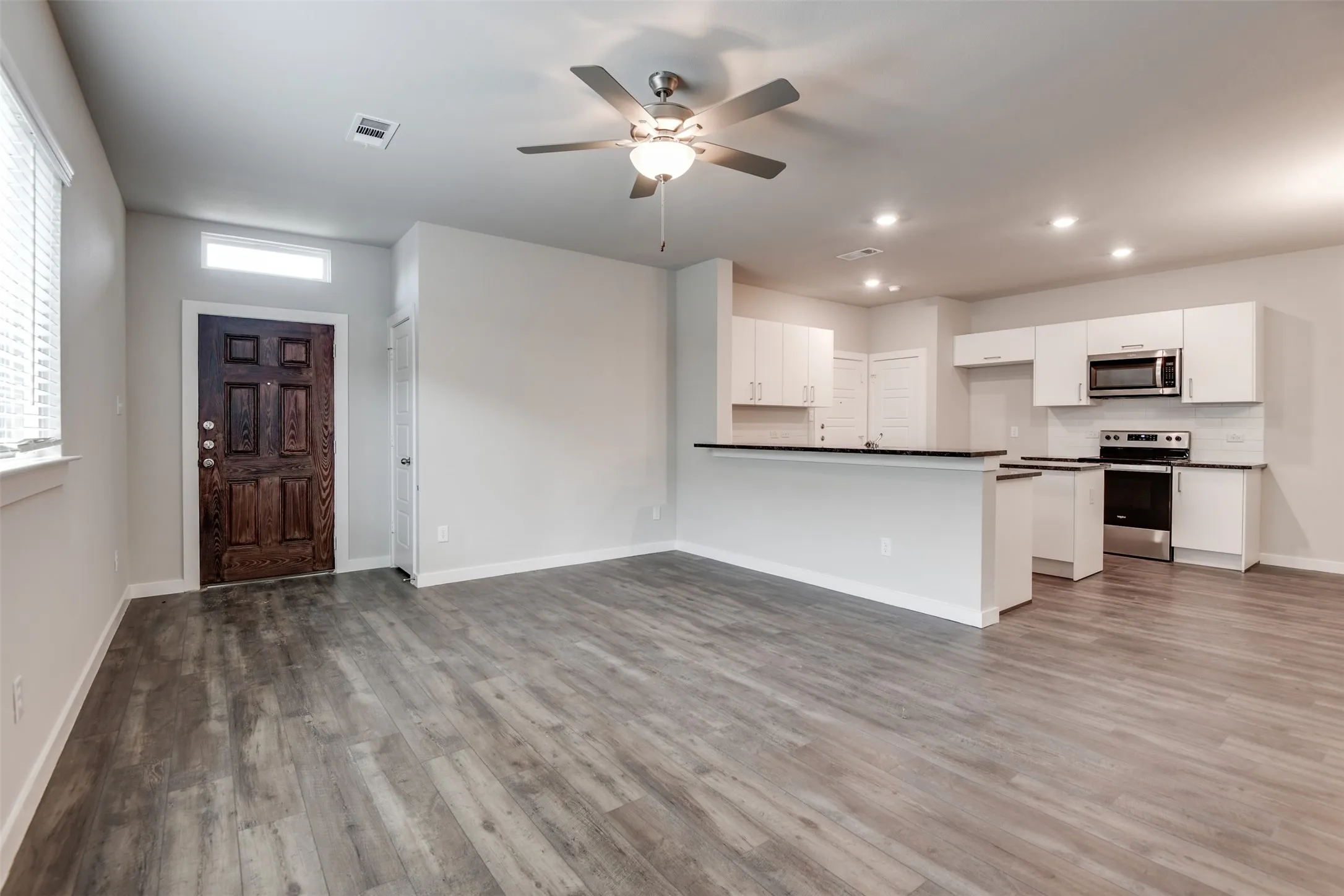 Duplex For Rent
