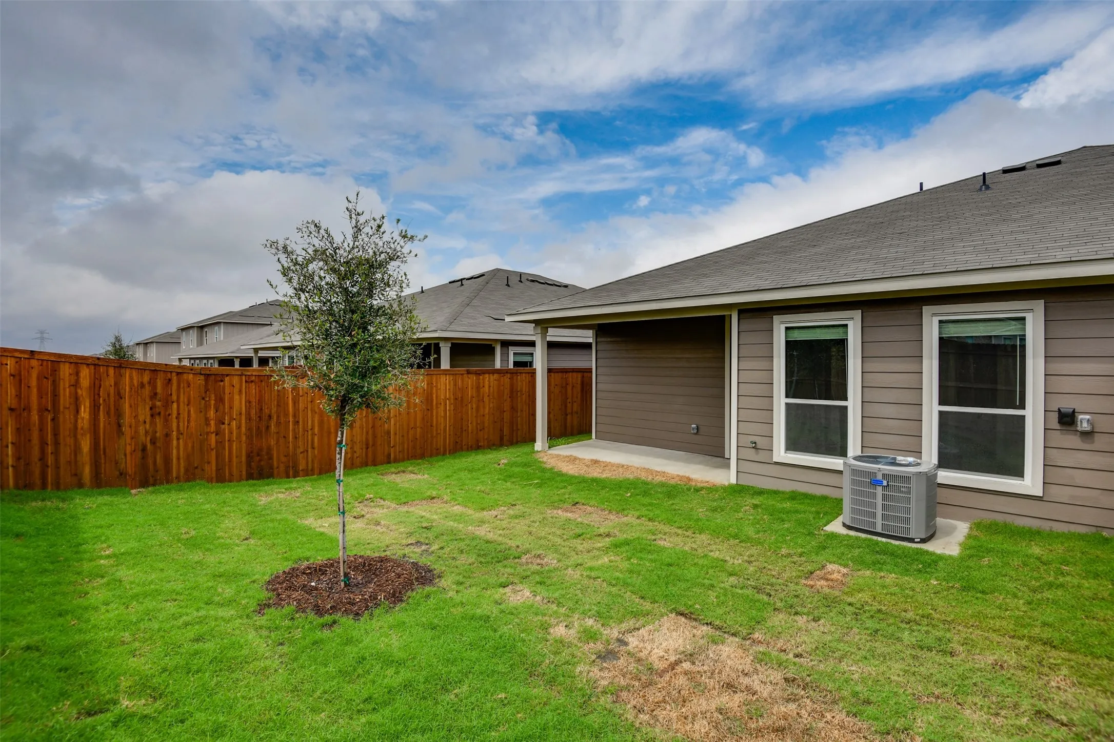 Duplex For Rent in Ellis County , 705 Blackland Drive, Venus, Texas 76084, 3 Bedroom, 2 Bathroom, 2 Garage spaces, 1,301 Sqft, built in 2024, mls#21392995, Real Estate Agent in Venus, Homes For Rent in Ellis county, Homes For Rent in Venus, Realtor in Venus Texas, Real Estate Brokerage Independent Realty Texas, Luminita Cordes Realtor