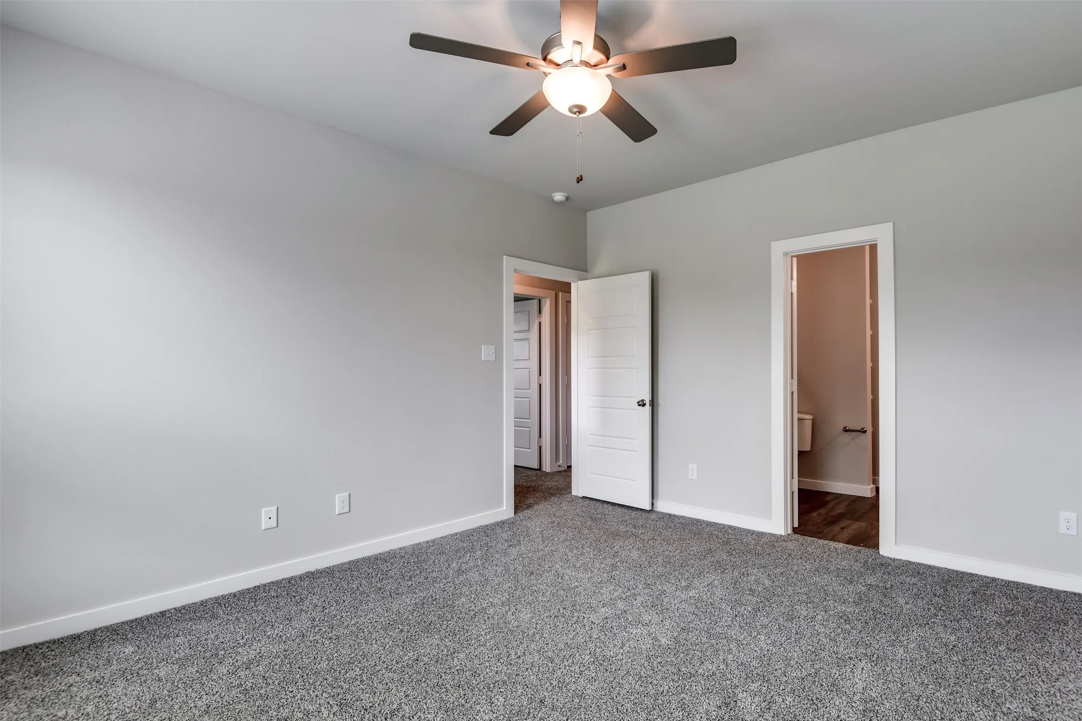 Duplex For Rent in Ellis County , 705 Blackland Drive, Venus, Texas 76084, 3 Bedroom, 2 Bathroom, 2 Garage spaces, 1,301 Sqft, built in 2024, mls#21392995, Real Estate Agent in Venus, Homes For Rent in Ellis county, Homes For Rent in Venus, Realtor in Venus Texas, Real Estate Brokerage Independent Realty Texas, Luminita Cordes Realtor