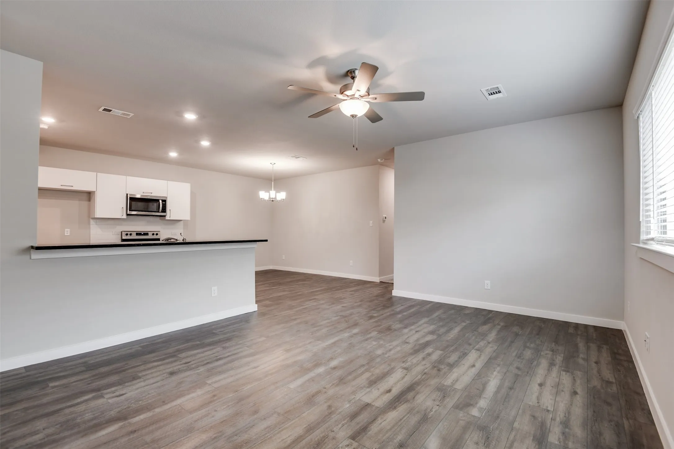 Duplex For Rent in Ellis County , 705 Blackland Drive, Venus, Texas 76084, 3 Bedroom, 2 Bathroom, 2 Garage spaces, 1,301 Sqft, built in 2024, mls#21392995, Real Estate Agent in Venus, Homes For Rent in Ellis county, Homes For Rent in Venus, Realtor in Venus Texas, Real Estate Brokerage Independent Realty Texas, Luminita Cordes Realtor