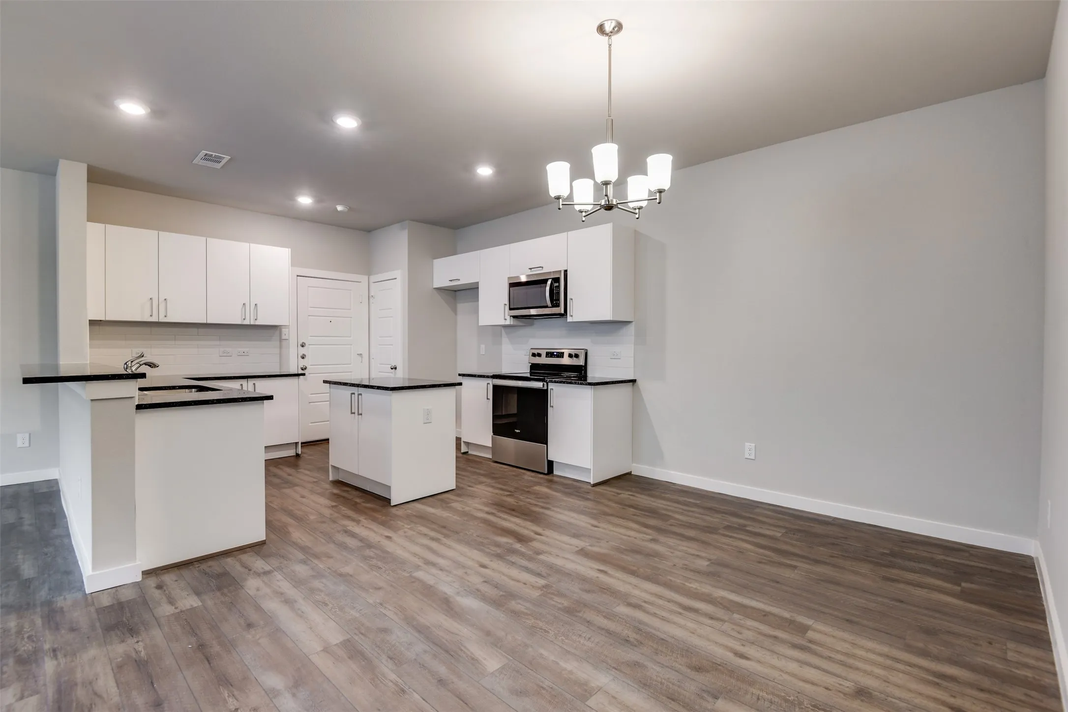Duplex For Rent in Ellis County , 705 Blackland Drive, Venus, Texas 76084, 3 Bedroom, 2 Bathroom, 2 Garage spaces, 1,301 Sqft, built in 2024, mls#21392995, Real Estate Agent in Venus, Homes For Rent in Ellis county, Homes For Rent in Venus, Realtor in Venus Texas, Real Estate Brokerage Independent Realty Texas, Luminita Cordes Realtor