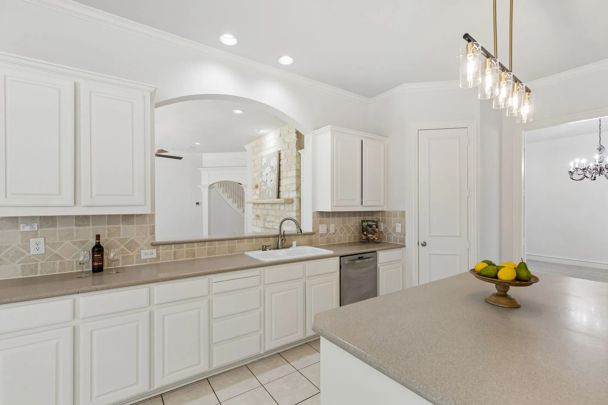 Single Family Residence For Sale in Denton County , 4412 Crown Knoll Circle, Flower Mound, Texas 75028, 4 Bedroom, 4 Bathroom, 3 Garage spaces, 3,874 Sqft, built in 1996, mls#21392106, Real Estate Agent in Flower Mound, Homes For Sale in Denton county, Homes For Sale in Flower Mound, Realtor in Flower Mound Texas, Real Estate Brokerage Independent Realty Texas, Luminita Cordes Realtor