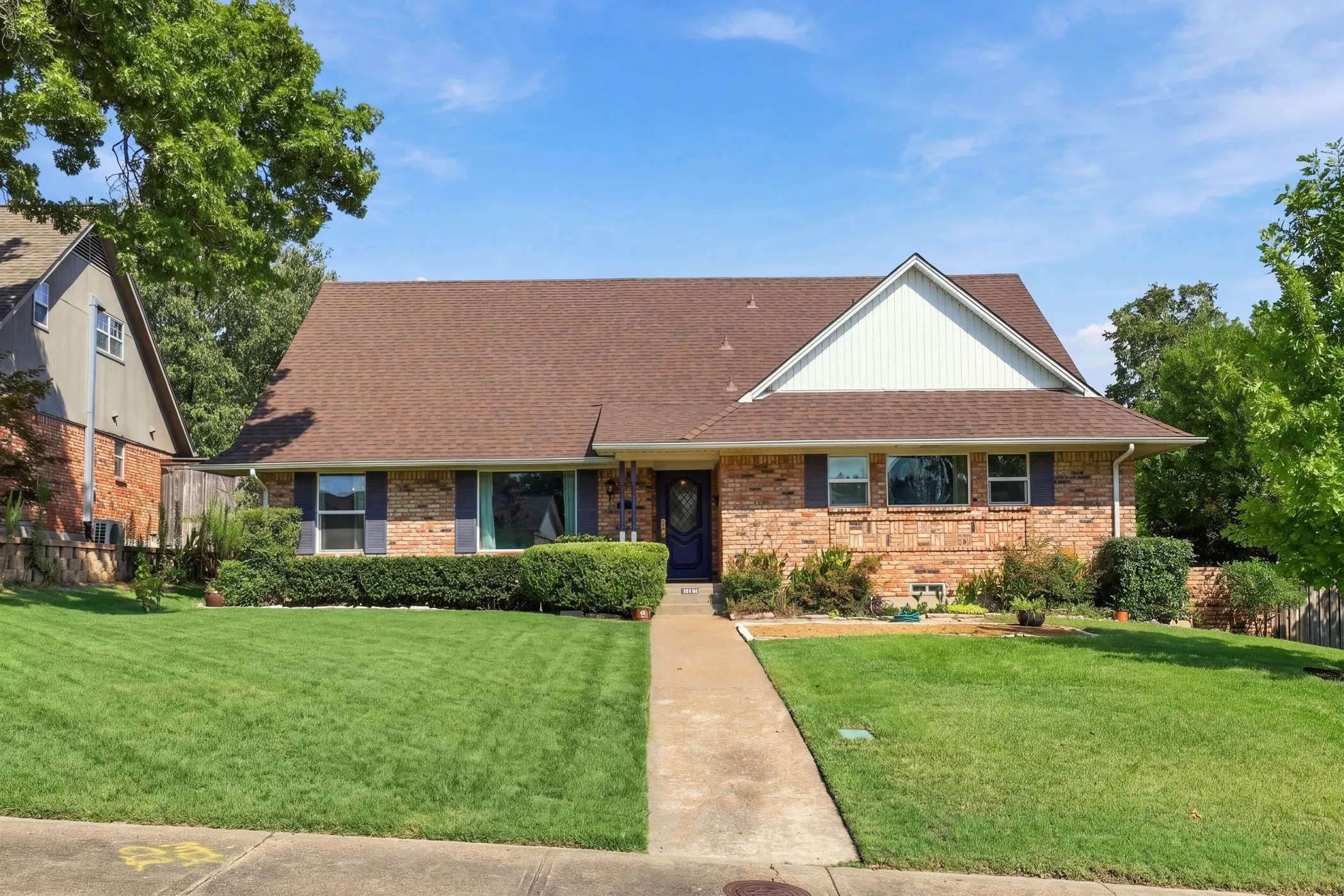 Single Family Residence For Sale
