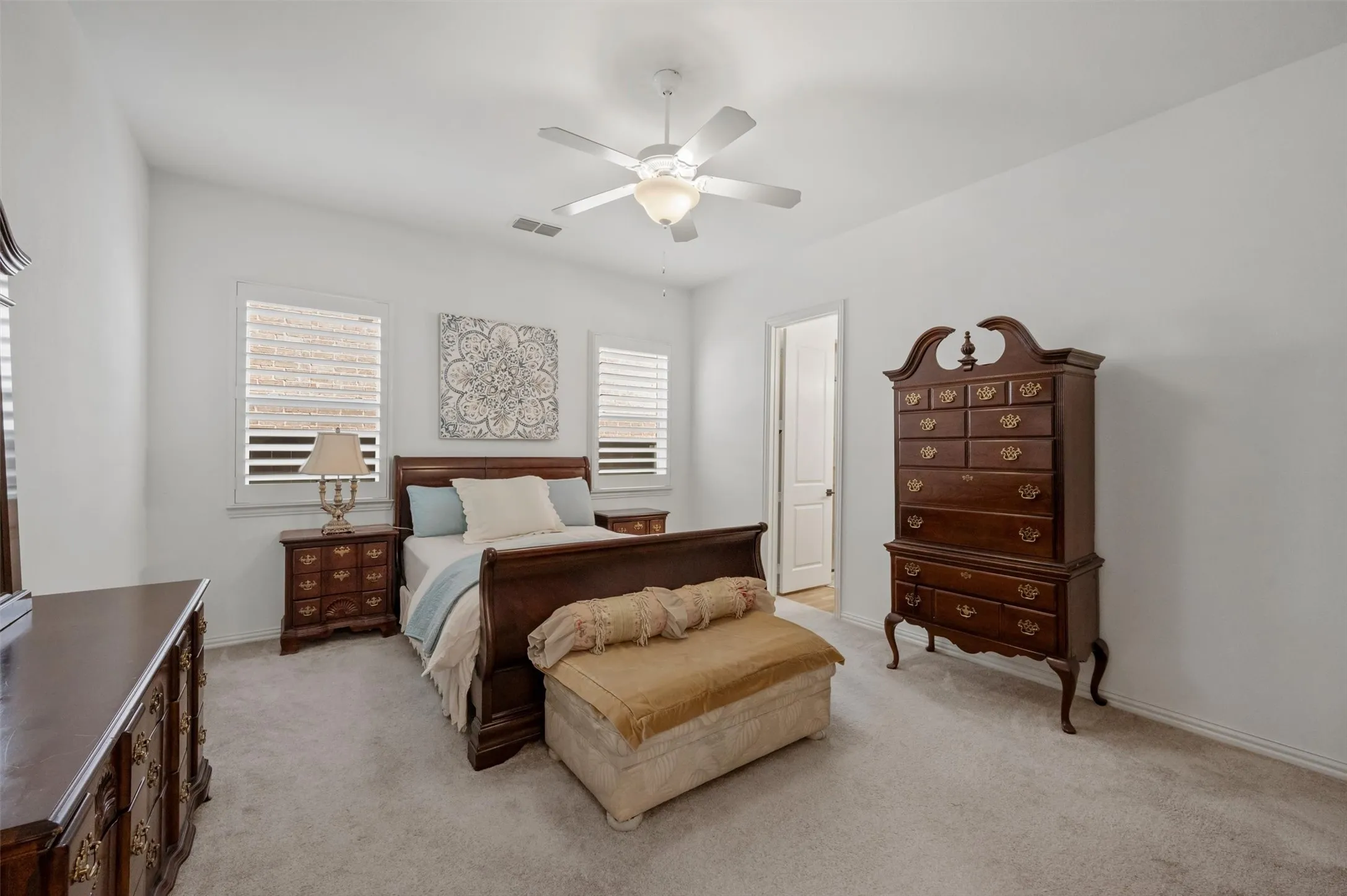 Single Family Residence For Sale in Collin County , 3209 Sarala Court, Mc Kinney, Texas 75069, 4 Bedroom, 4 Bathroom, 2 Garage spaces, 3,307 Sqft, built in 2021, mls#21379813, Real Estate Agent in Mc Kinney, Homes For Sale in Collin county, Homes For Sale in Mc Kinney, Realtor in Mc Kinney Texas, Real Estate Brokerage Independent Realty Texas, Luminita Cordes Realtor