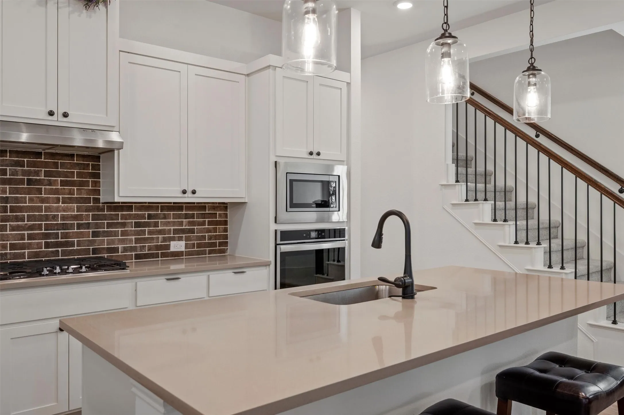 Single Family Residence For Sale in Collin County , 3209 Sarala Court, Mc Kinney, Texas 75069, 4 Bedroom, 4 Bathroom, 2 Garage spaces, 3,307 Sqft, built in 2021, mls#21379813, Real Estate Agent in Mc Kinney, Homes For Sale in Collin county, Homes For Sale in Mc Kinney, Realtor in Mc Kinney Texas, Real Estate Brokerage Independent Realty Texas, Luminita Cordes Realtor