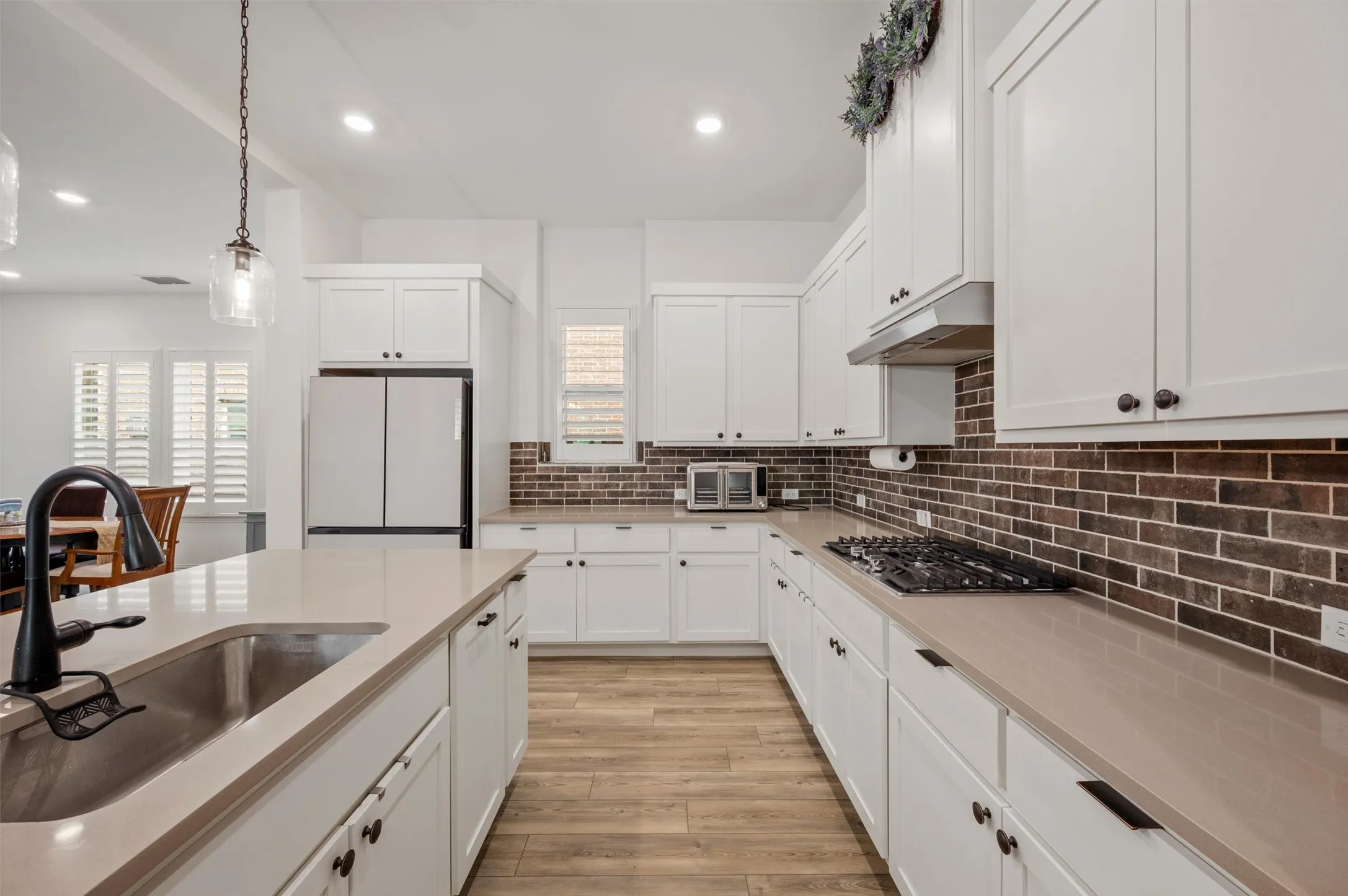 Single Family Residence For Sale in Collin County , 3209 Sarala Court, Mc Kinney, Texas 75069, 4 Bedroom, 4 Bathroom, 2 Garage spaces, 3,307 Sqft, built in 2021, mls#21379813, Real Estate Agent in Mc Kinney, Homes For Sale in Collin county, Homes For Sale in Mc Kinney, Realtor in Mc Kinney Texas, Real Estate Brokerage Independent Realty Texas, Luminita Cordes Realtor